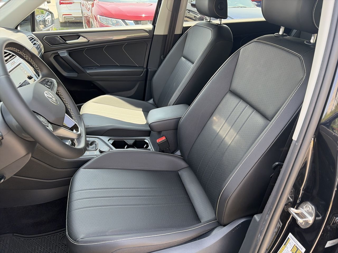 Volkswagen Tiguan  2022 à Thornhill, Ontario
