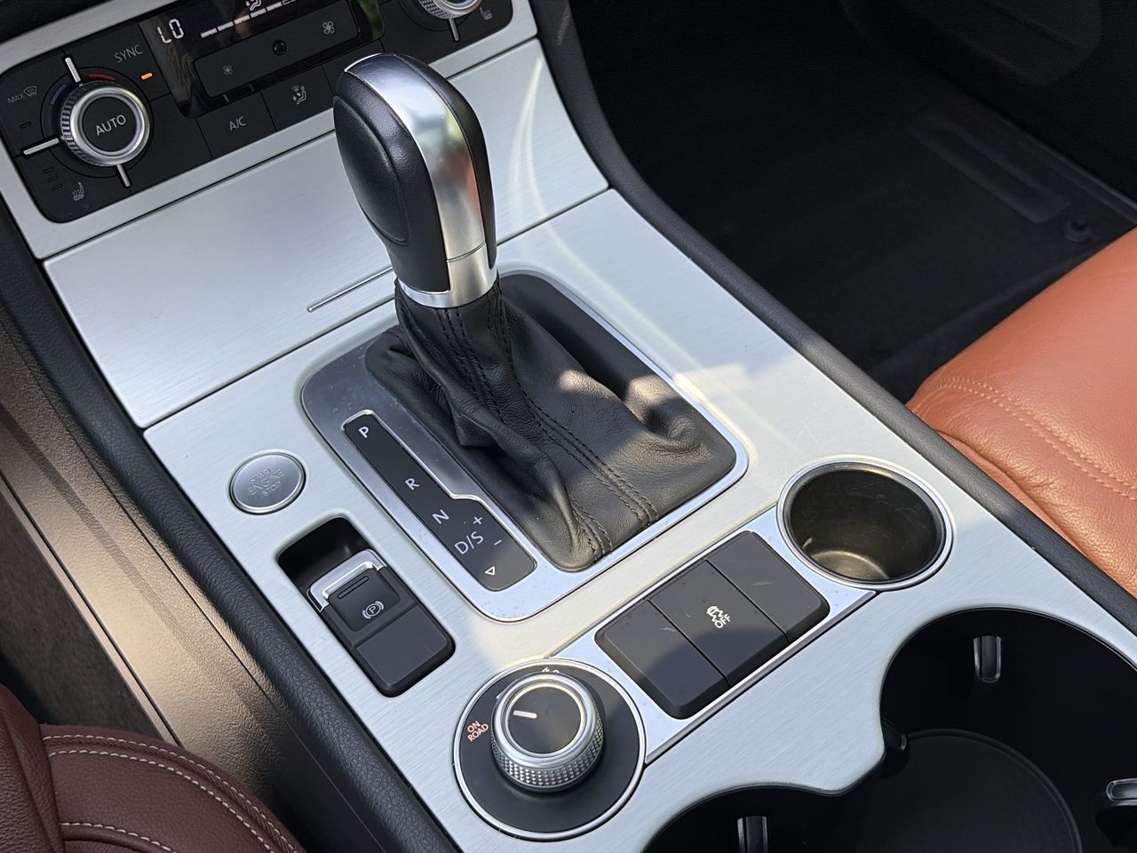Volkswagen Touareg  2015 à Thornhill, Ontario