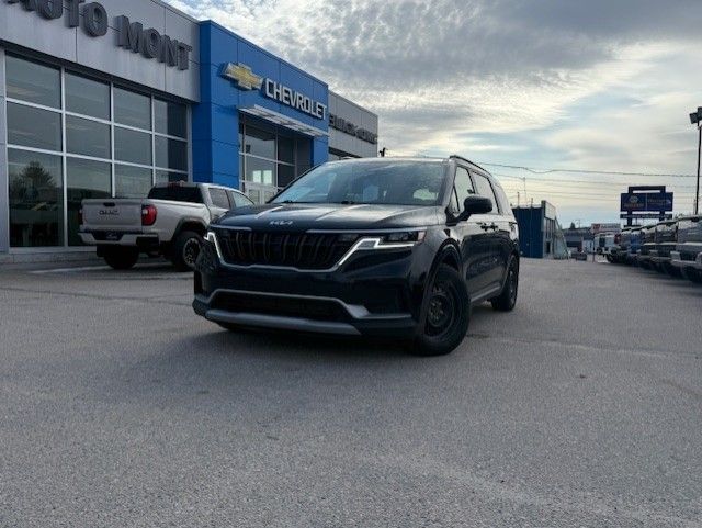 Kia CARNIVAL LX 2024