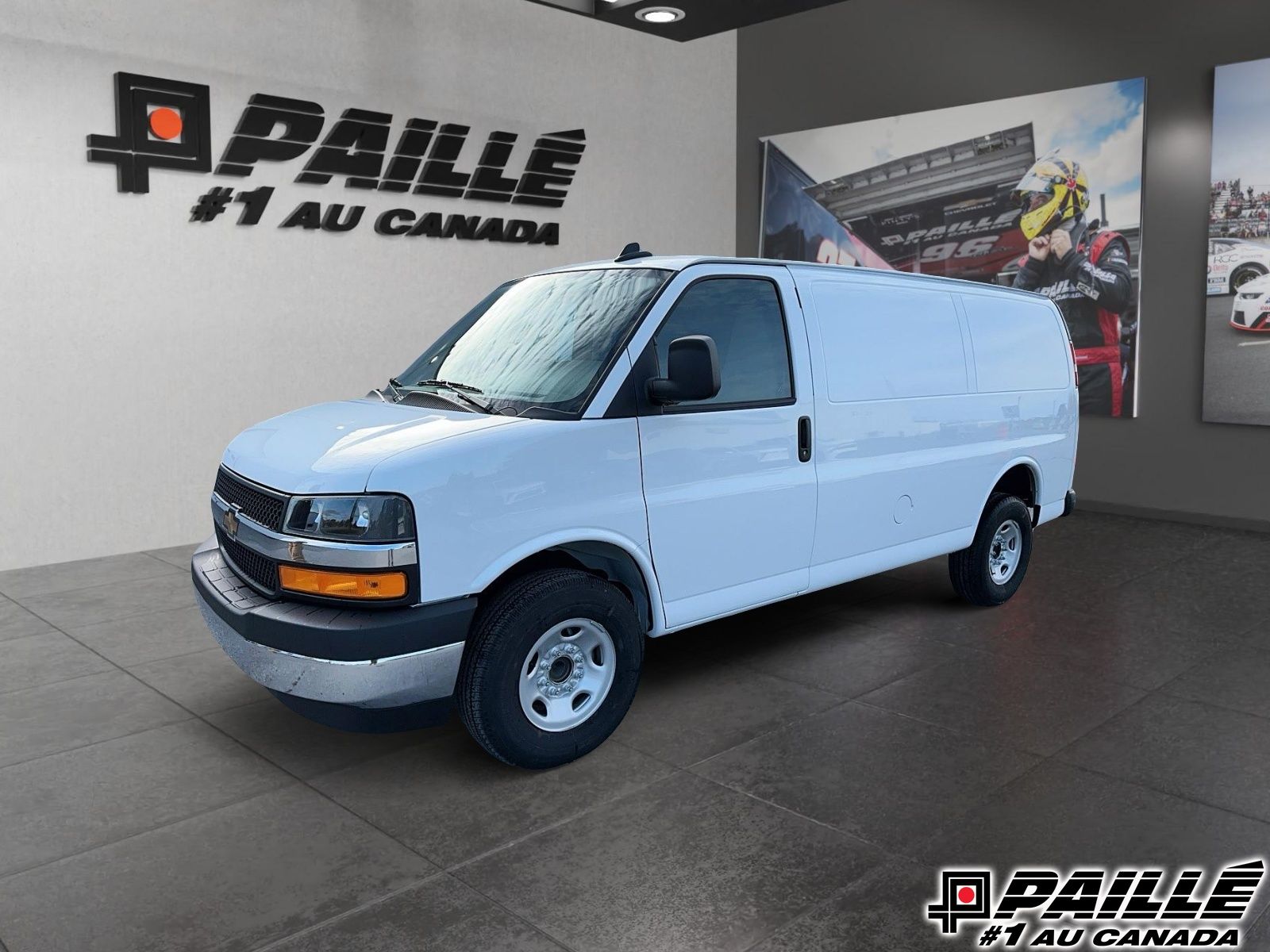 2024 Chevrolet Express Cargo 2500 in Berthierville, Quebec