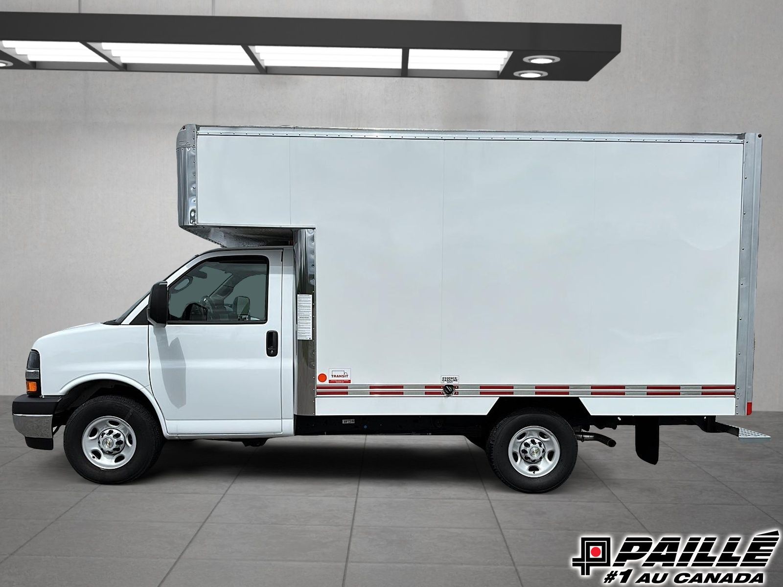 Chevrolet Express Cutaway 3500  2026 à Berthierville, Québec