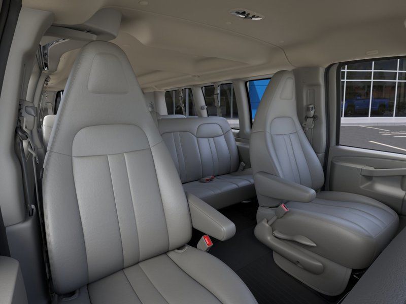 Chevrolet Express Passenger 2500  2026 à Sorel-Tracy, Québec