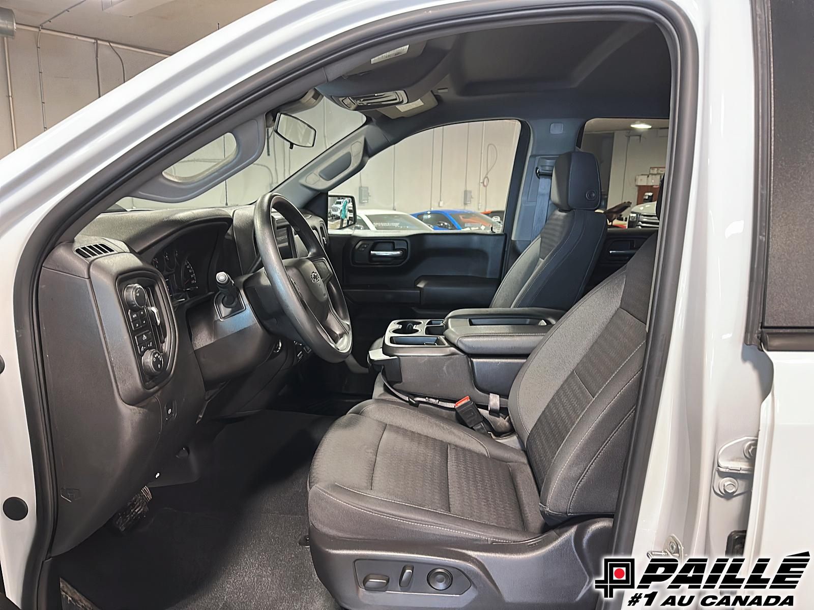Chevrolet Silverado 1500  2024 à Nicolet, Québec
