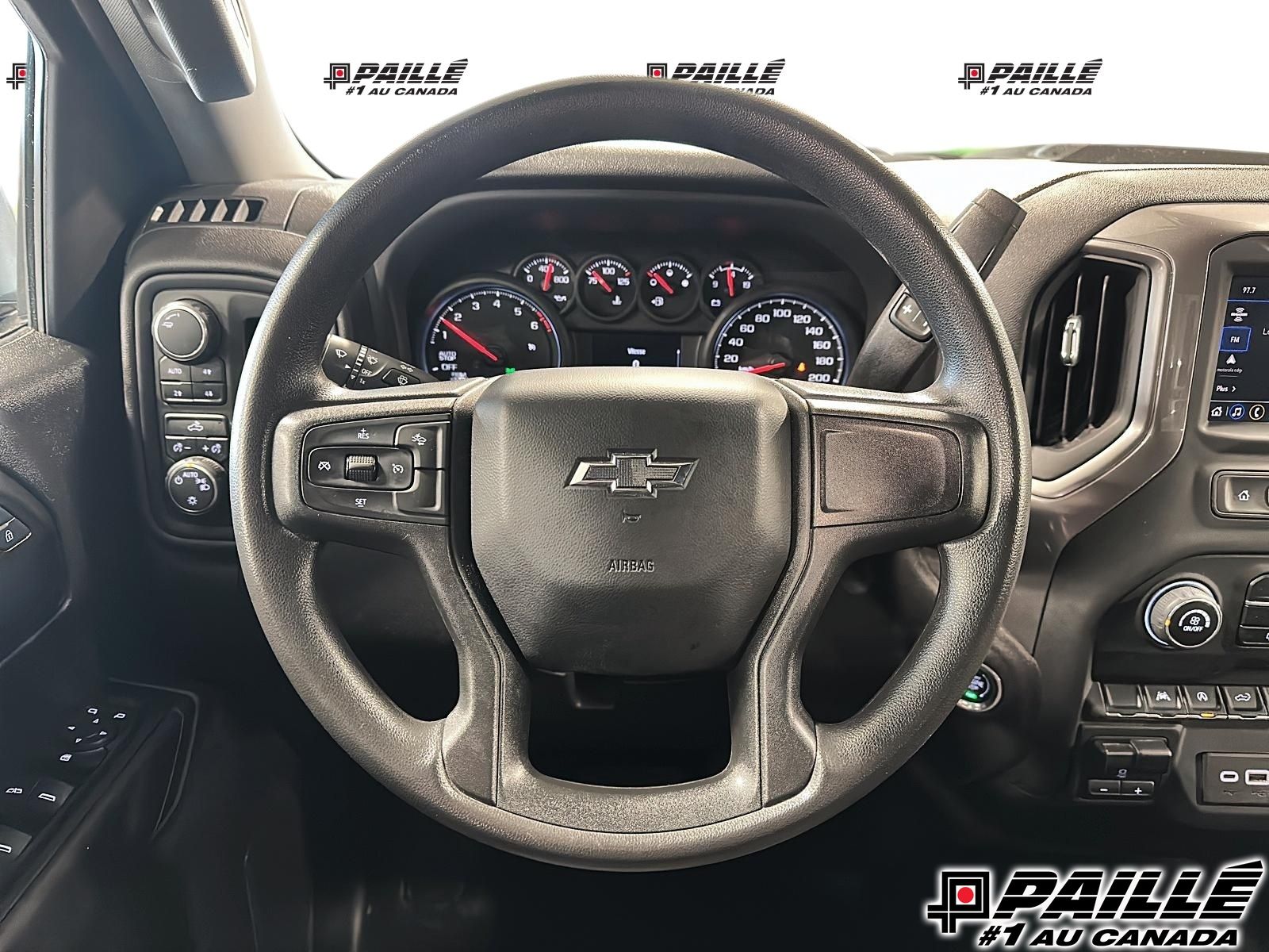 Chevrolet Silverado 1500  2024 à Nicolet, Québec