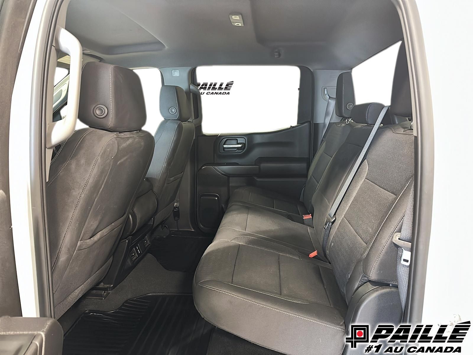 Chevrolet Silverado 1500  2024 à Nicolet, Québec