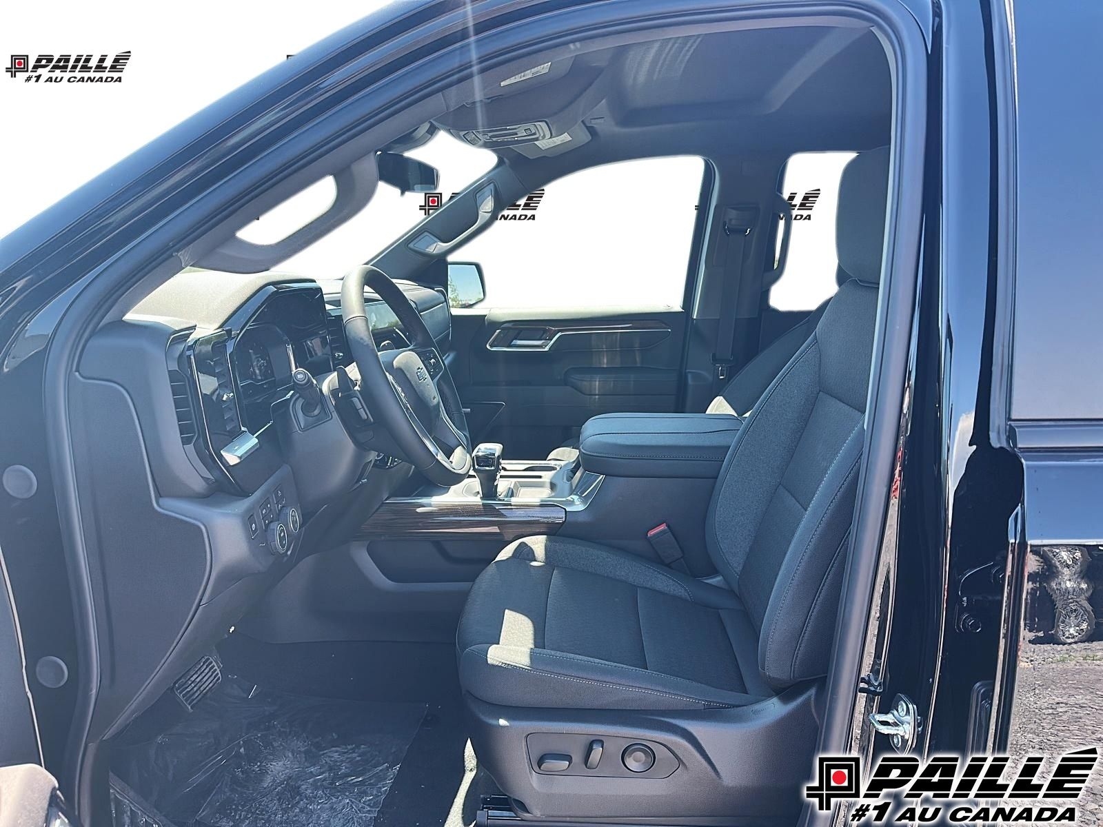 2025 Chevrolet Silverado 1500 in Berthierville, Quebec