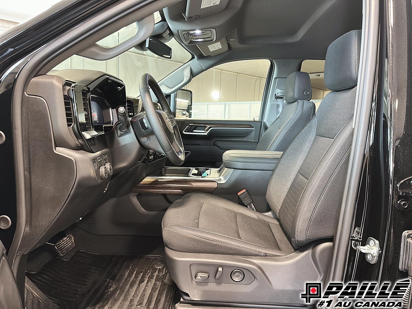 Chevrolet Silverado 2500 HD  2026 à Berthierville, Québec