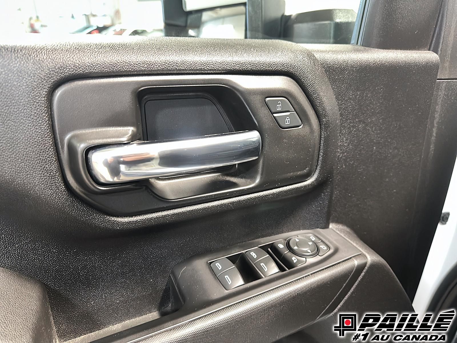 Chevrolet Silverado 2500HD  2024 à Nicolet, Québec