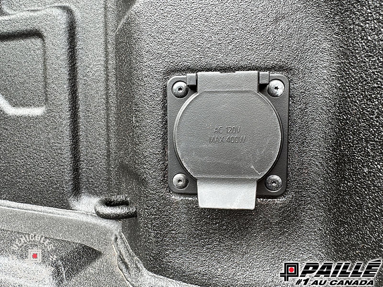 2025 Chevrolet Silverado 2500HD in Nicolet, Quebec