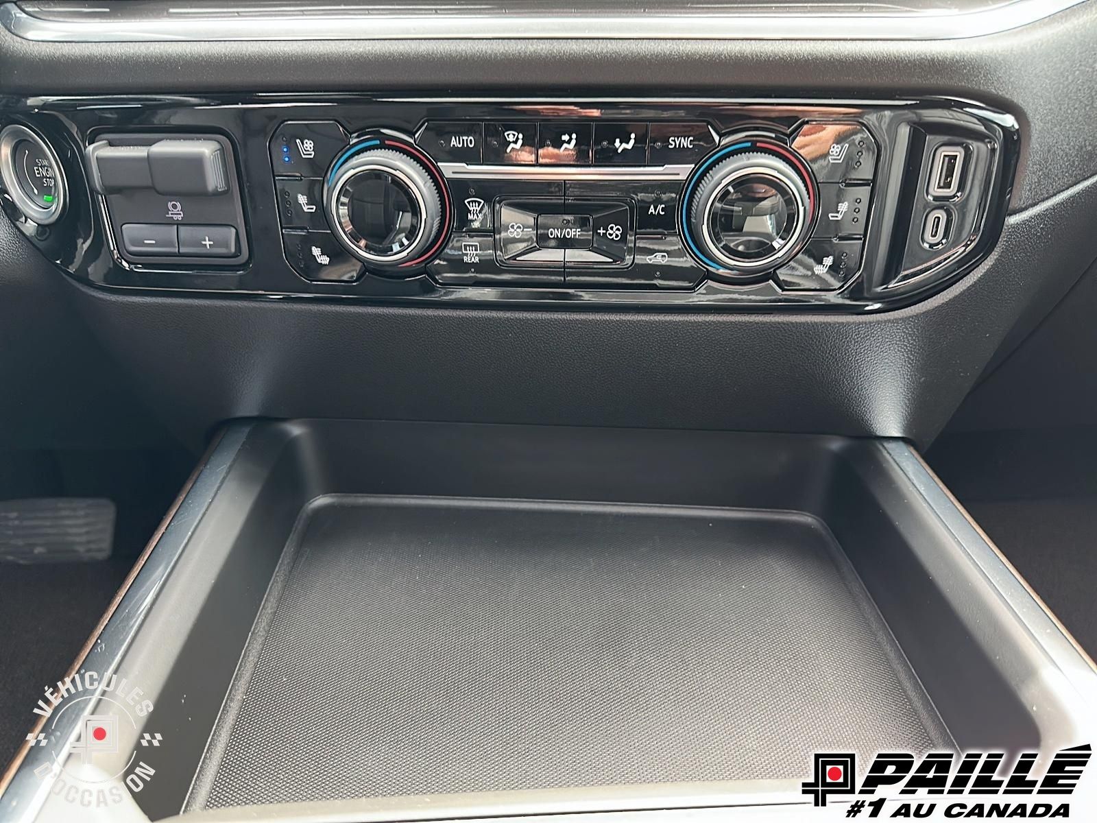 2025 Chevrolet Silverado 2500HD in Nicolet, Quebec