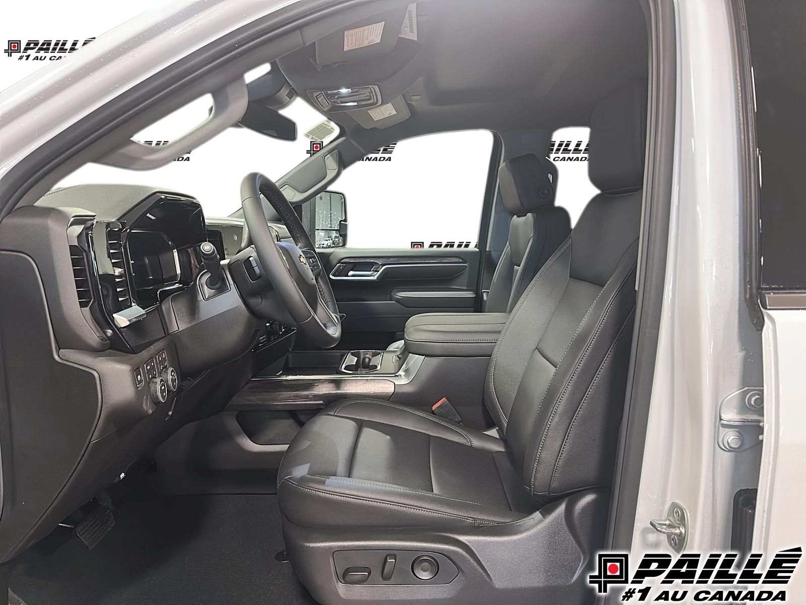 2026 Chevrolet Silverado 3500 HD in Berthierville, Quebec