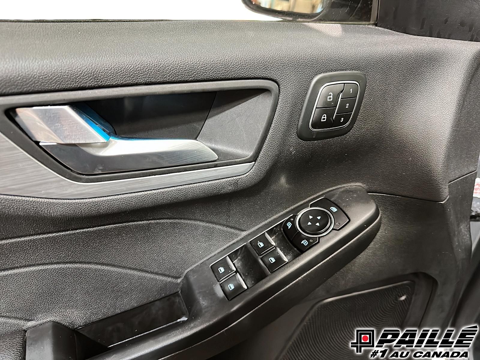 2023 Ford Escape in Nicolet, Quebec