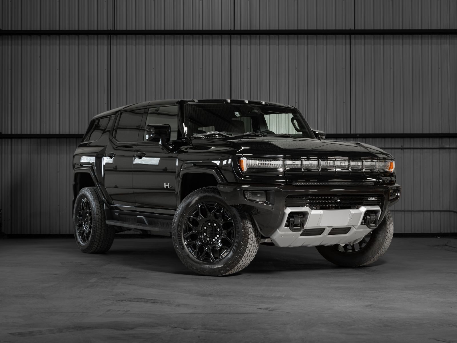 2026 GMC Hummer EV SUV in Berthierville, Quebec