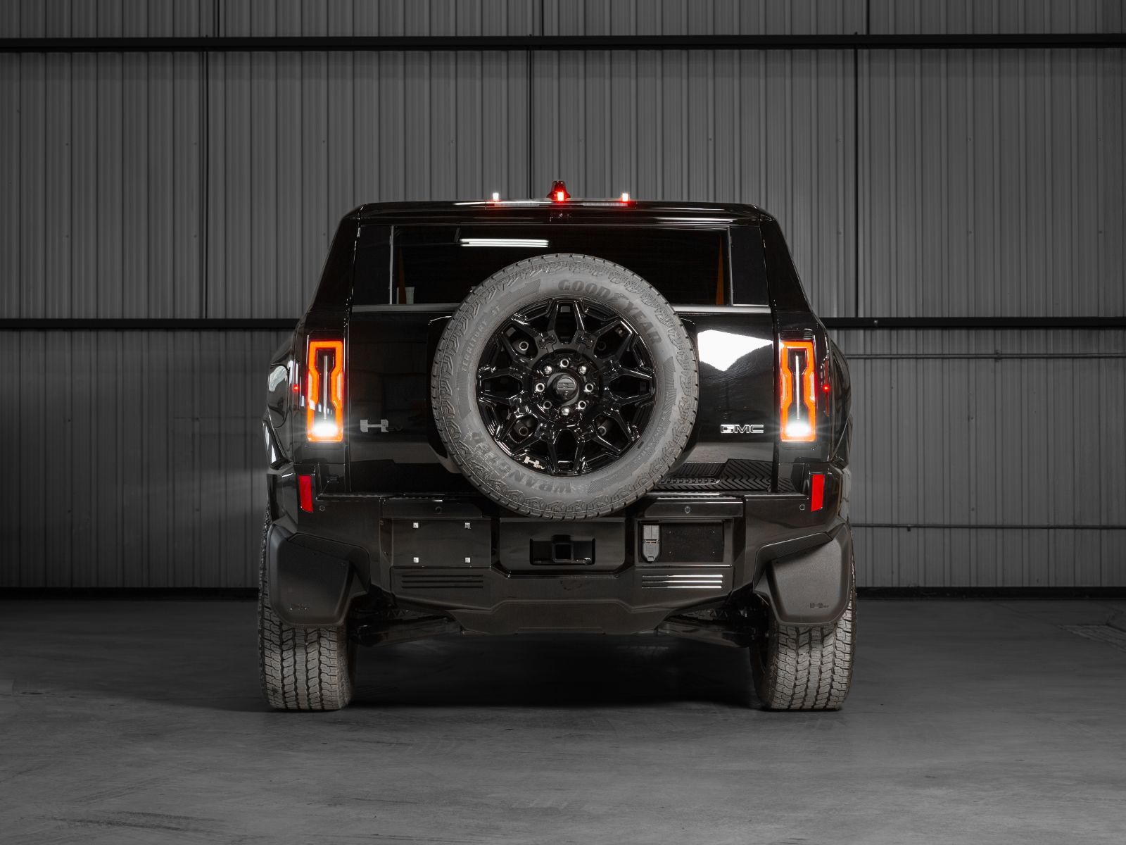 2026 GMC Hummer EV SUV in Berthierville, Quebec