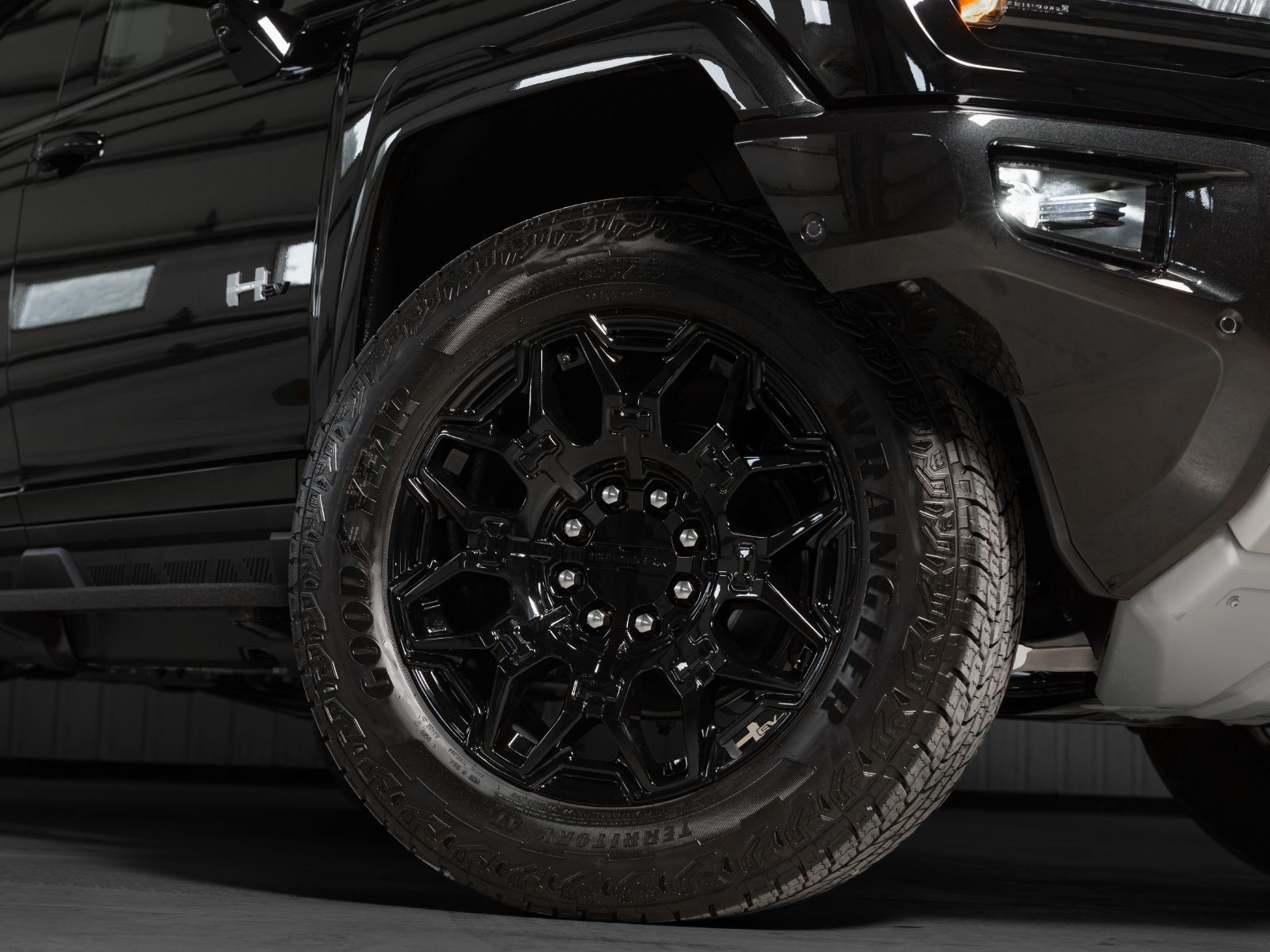 2026 GMC Hummer EV SUV in Berthierville, Quebec