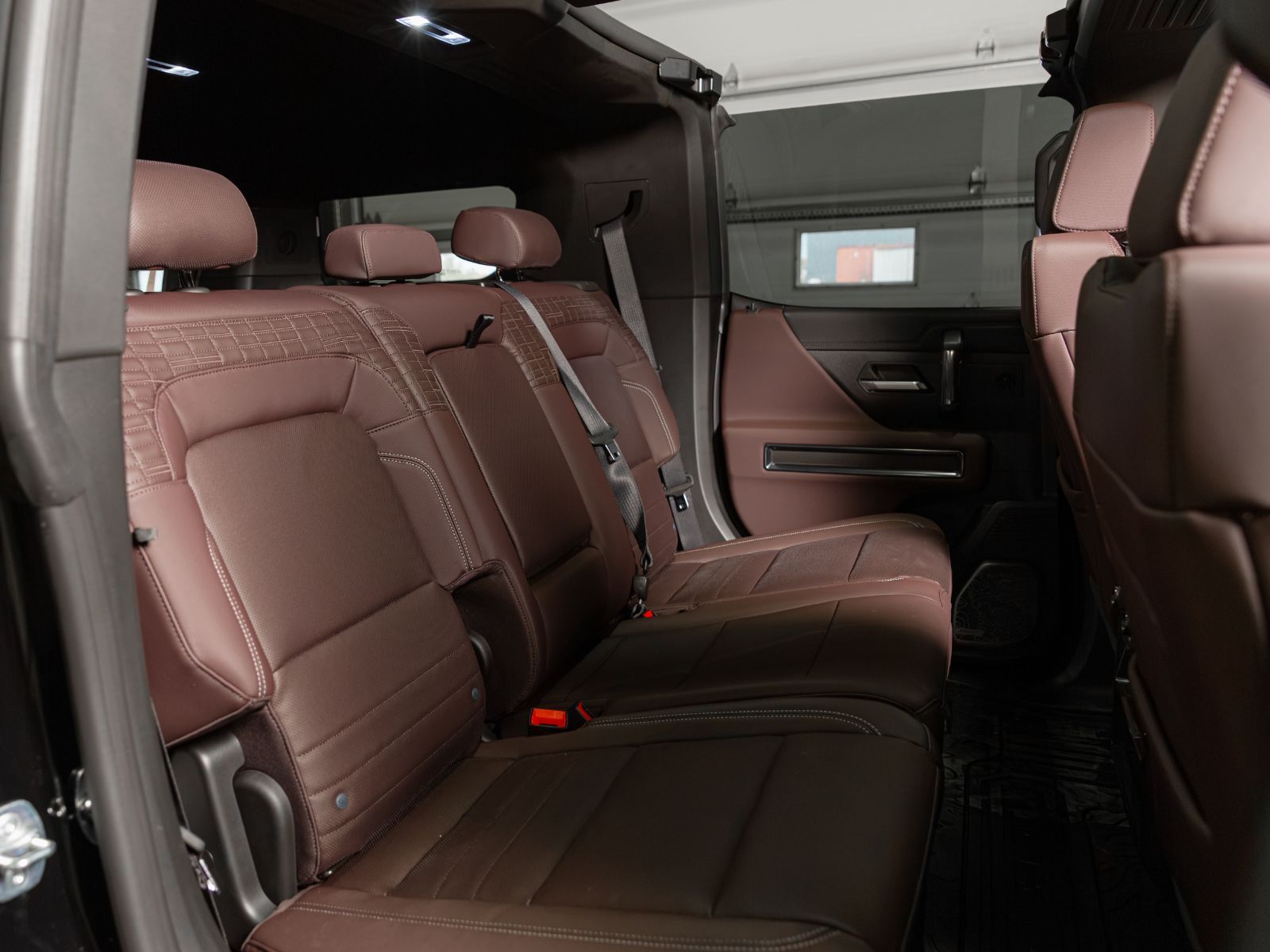 2026 GMC Hummer EV SUV in Berthierville, Quebec