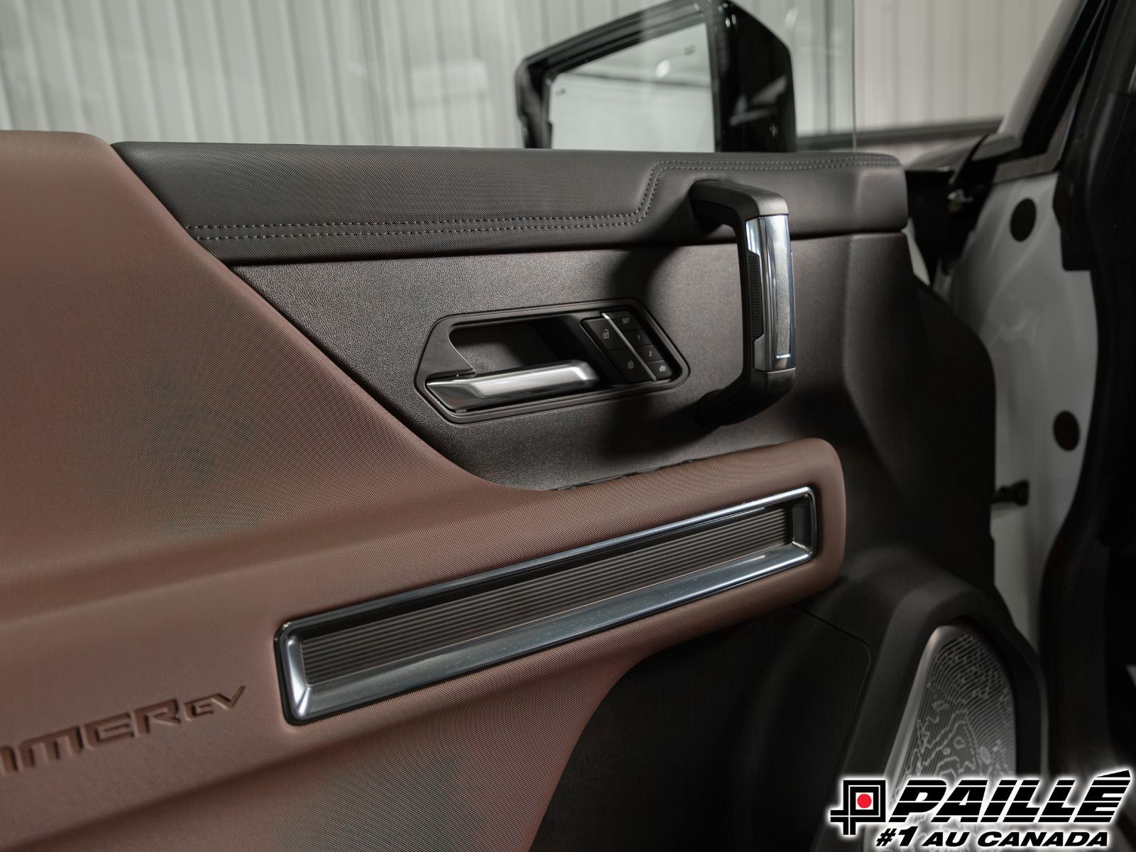 2026 GMC Hummer EV SUV in Berthierville, Quebec