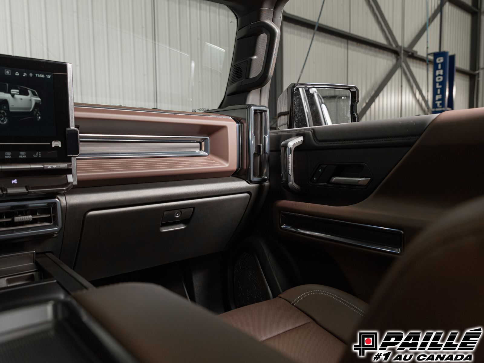 2026 GMC Hummer EV SUV in Berthierville, Quebec