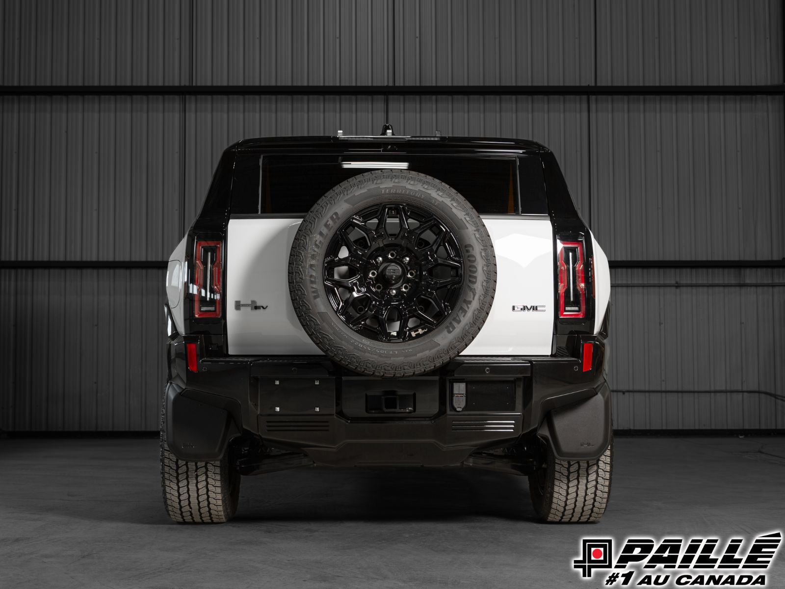2026 GMC Hummer EV SUV in Berthierville, Quebec