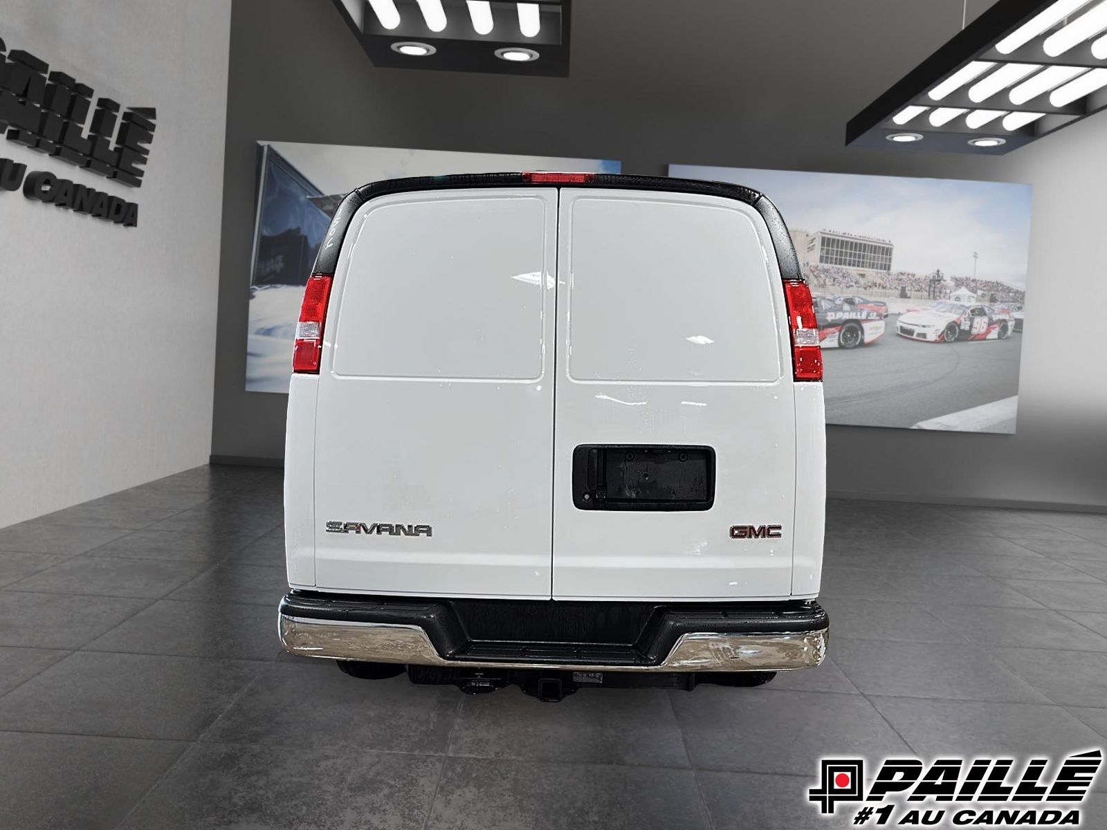 GMC Savana Cargo 2500  2025 à Sorel-Tracy, Québec