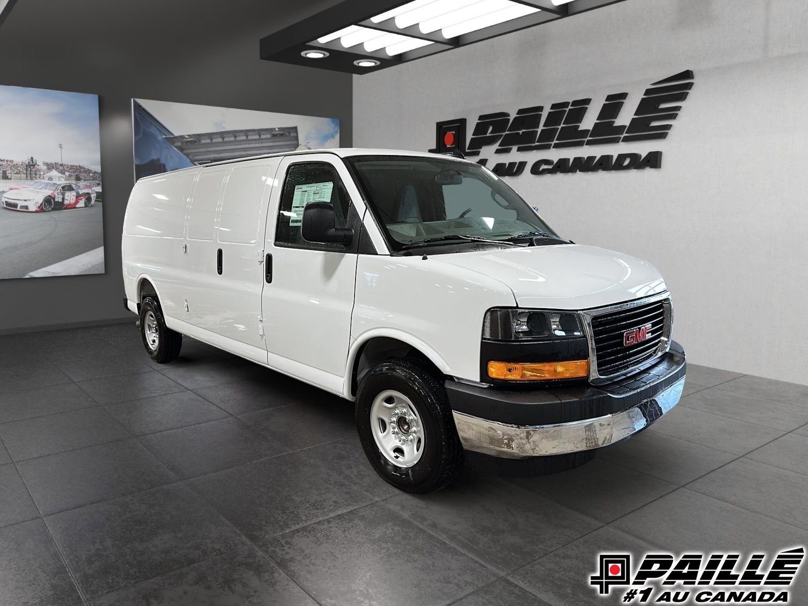GMC Savana Cargo 2500  2025 à Sorel-Tracy, Québec