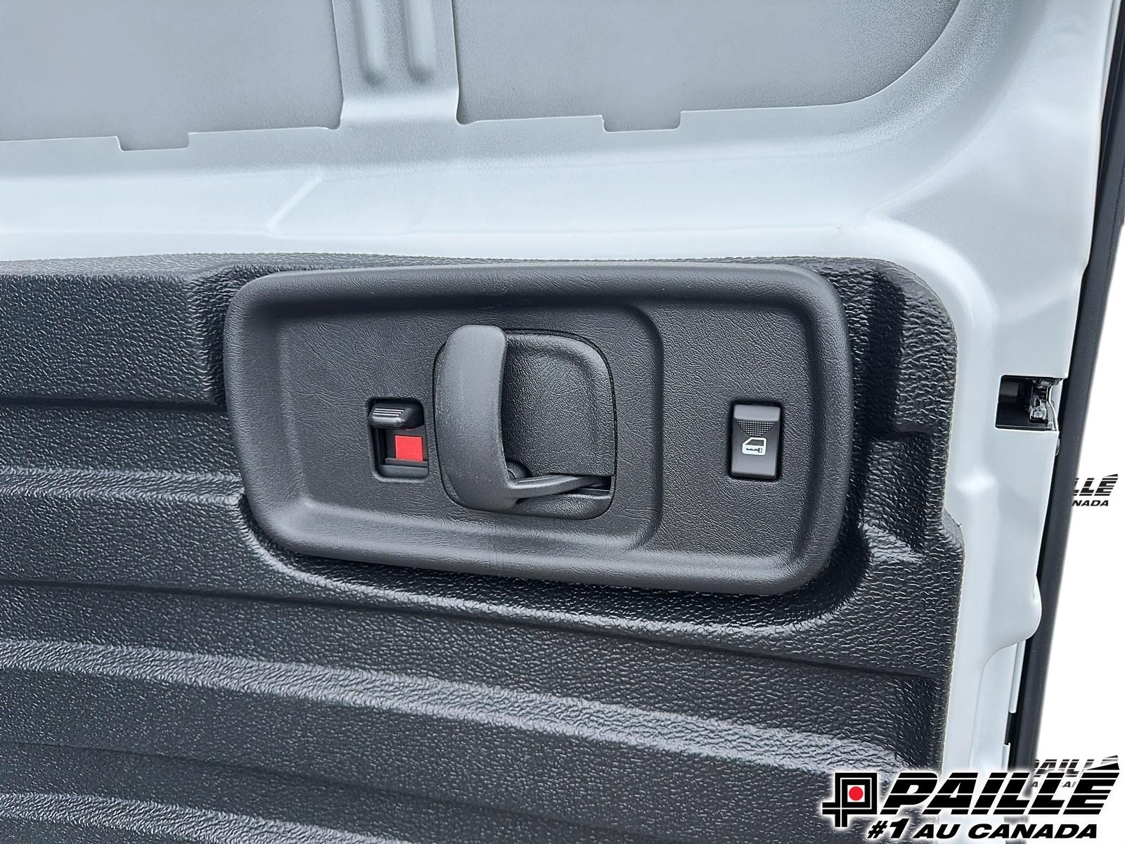 GMC Savana Cargo 2500  2026 à Berthierville, Québec