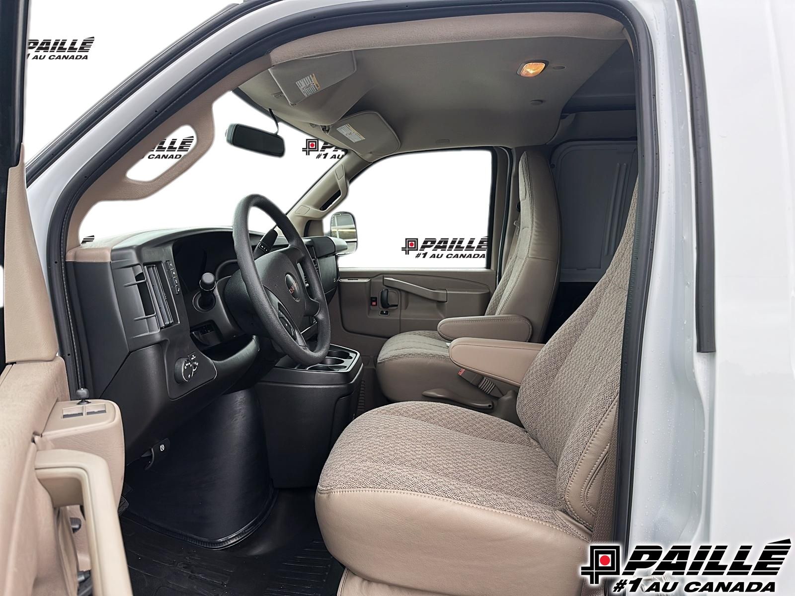 GMC Savana Cargo 2500  2026 à Berthierville, Québec