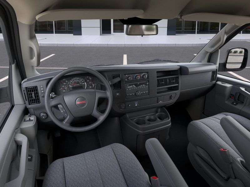 2026 GMC Savana Cargo 2500 in Berthierville, Quebec