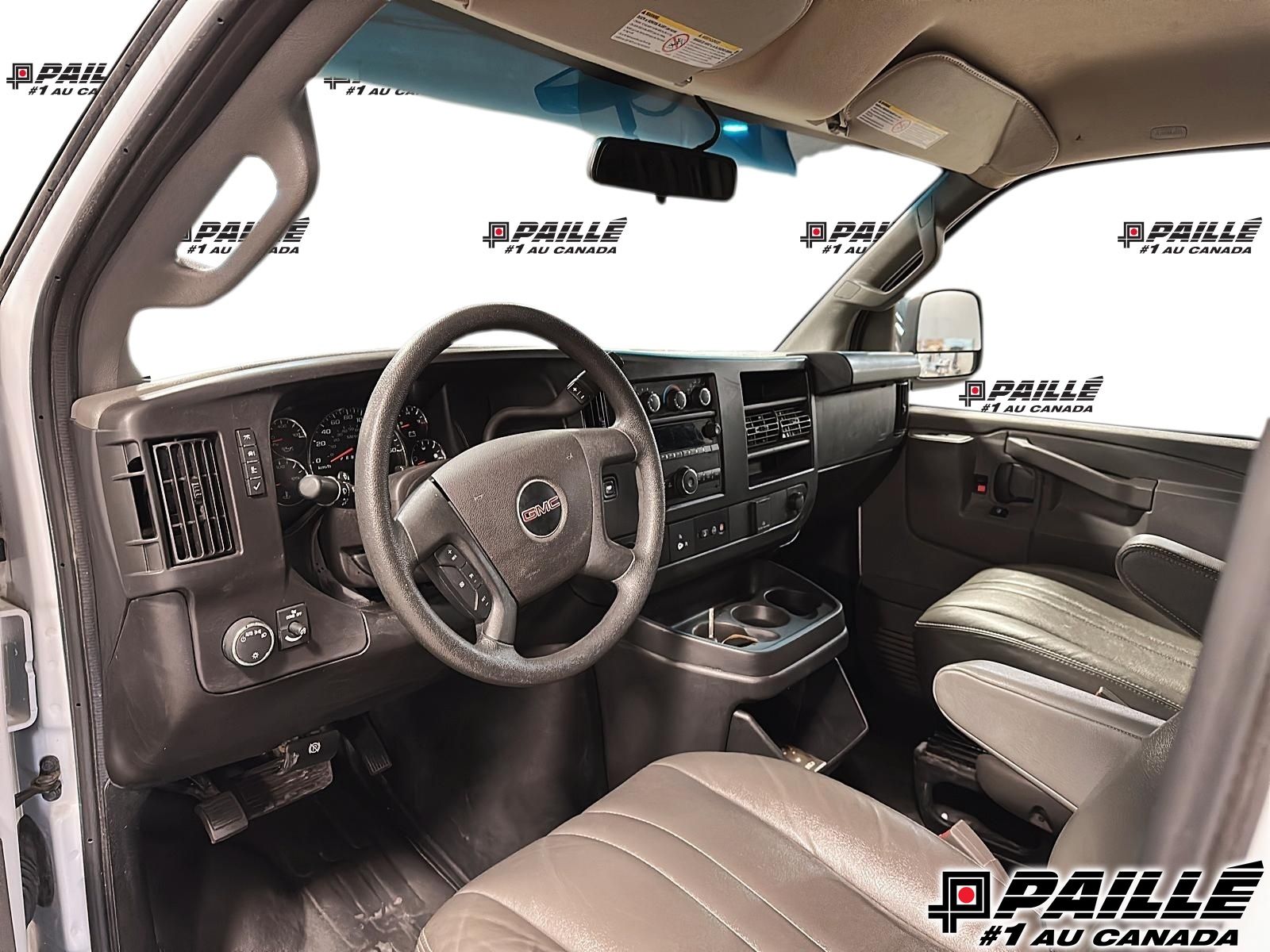 GMC Savana Cargo Van  2024 à Sorel-Tracy, Québec