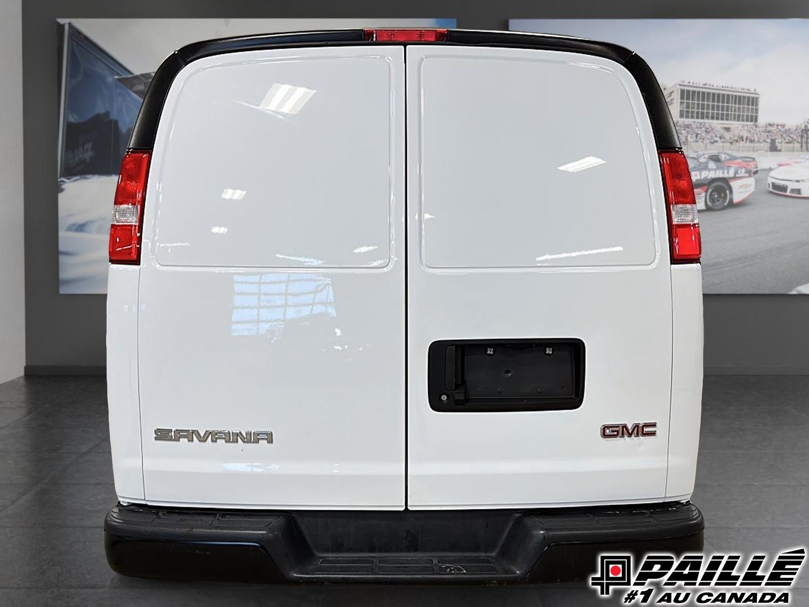 GMC Savana Cargo Van  2024 à Sorel-Tracy, Québec