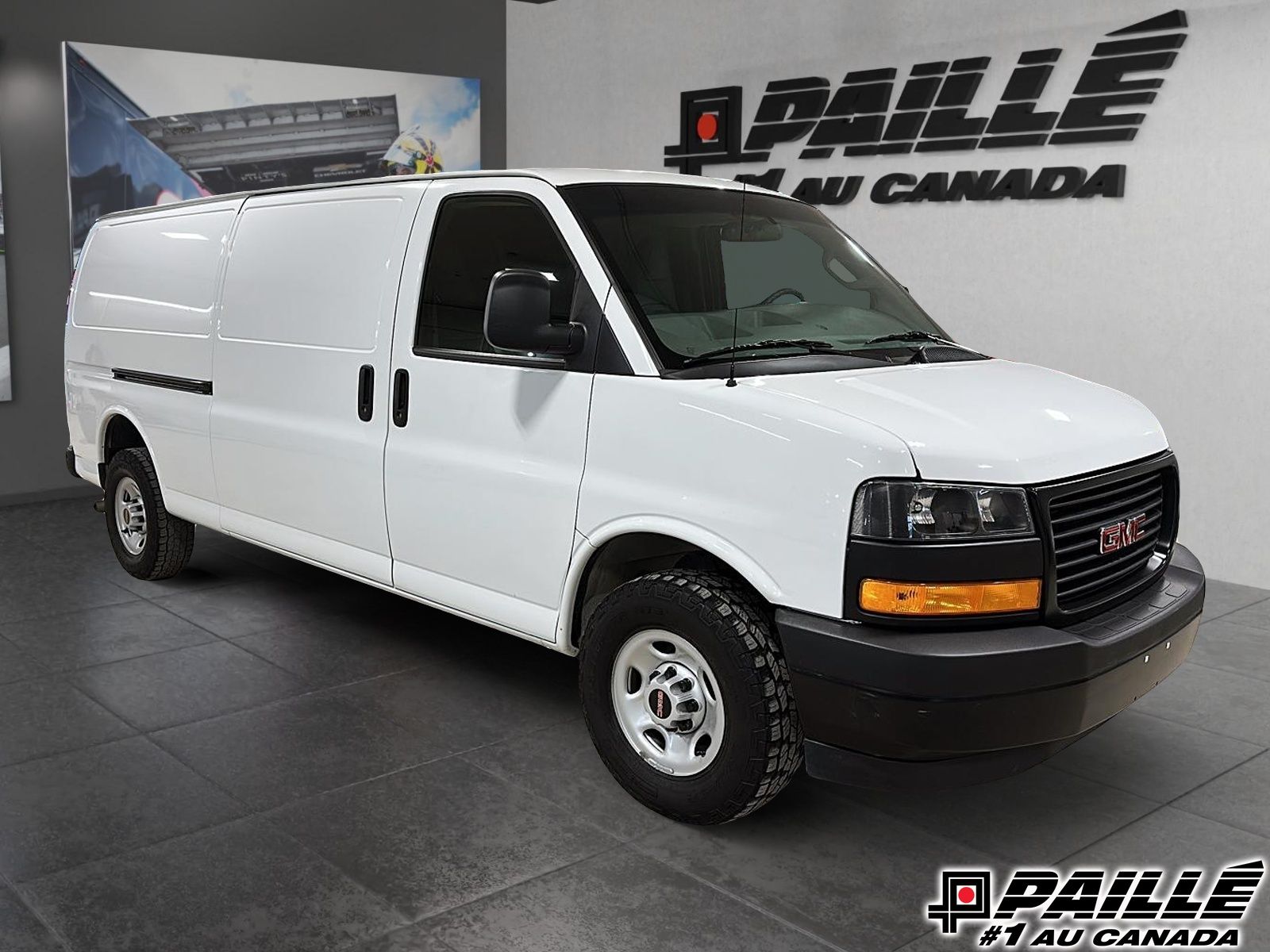 GMC Savana Cargo Van  2024 à Sorel-Tracy, Québec