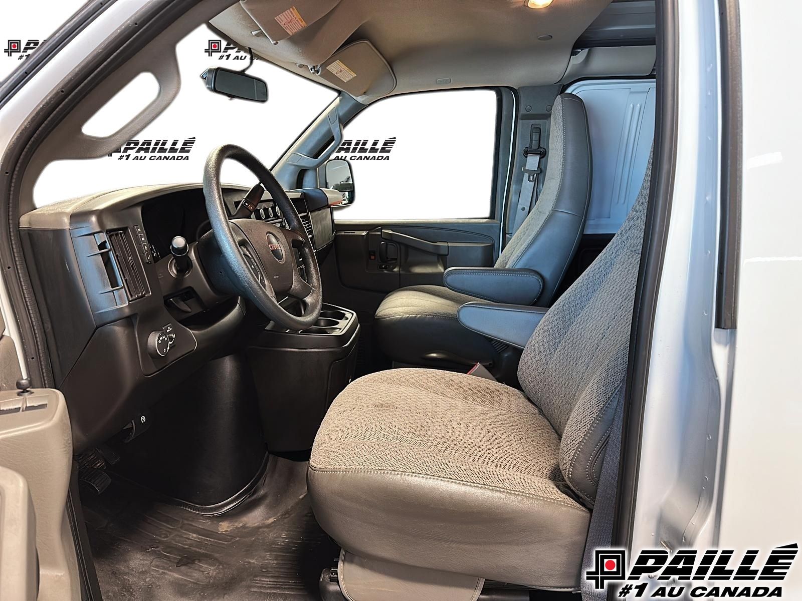 GMC Savana Cargo Van  2024 à Sorel-Tracy, Québec