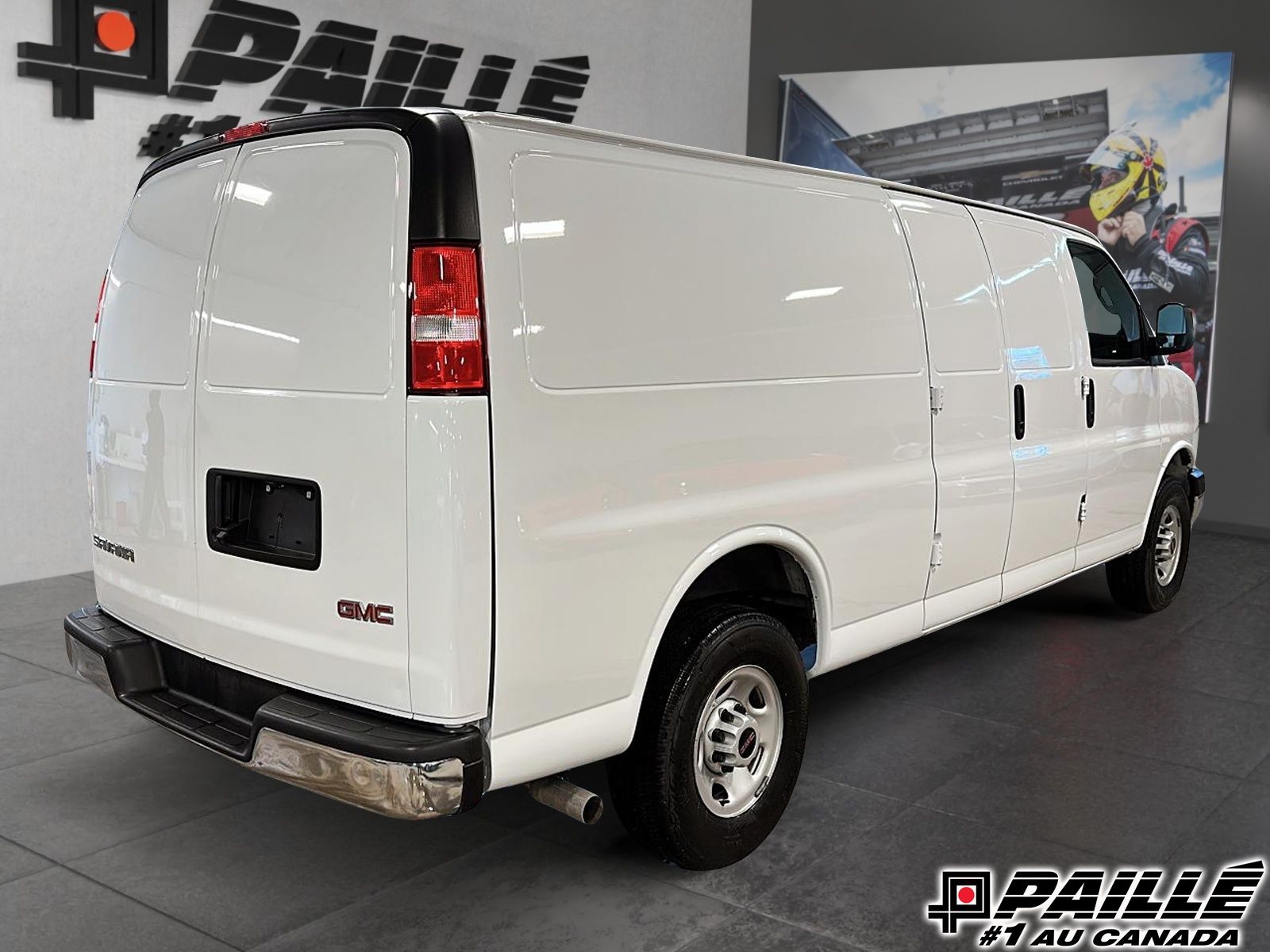 GMC Savana Cargo Van  2024 à Sorel-Tracy, Québec