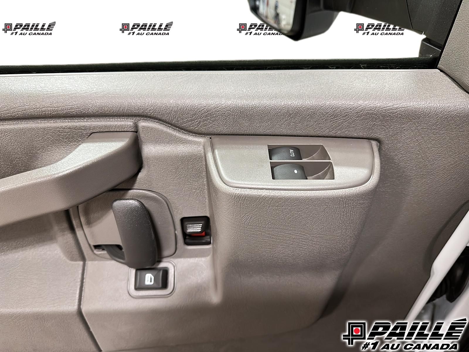 2025 GMC Savana Cutaway 3500 in Sorel-Tracy, Quebec