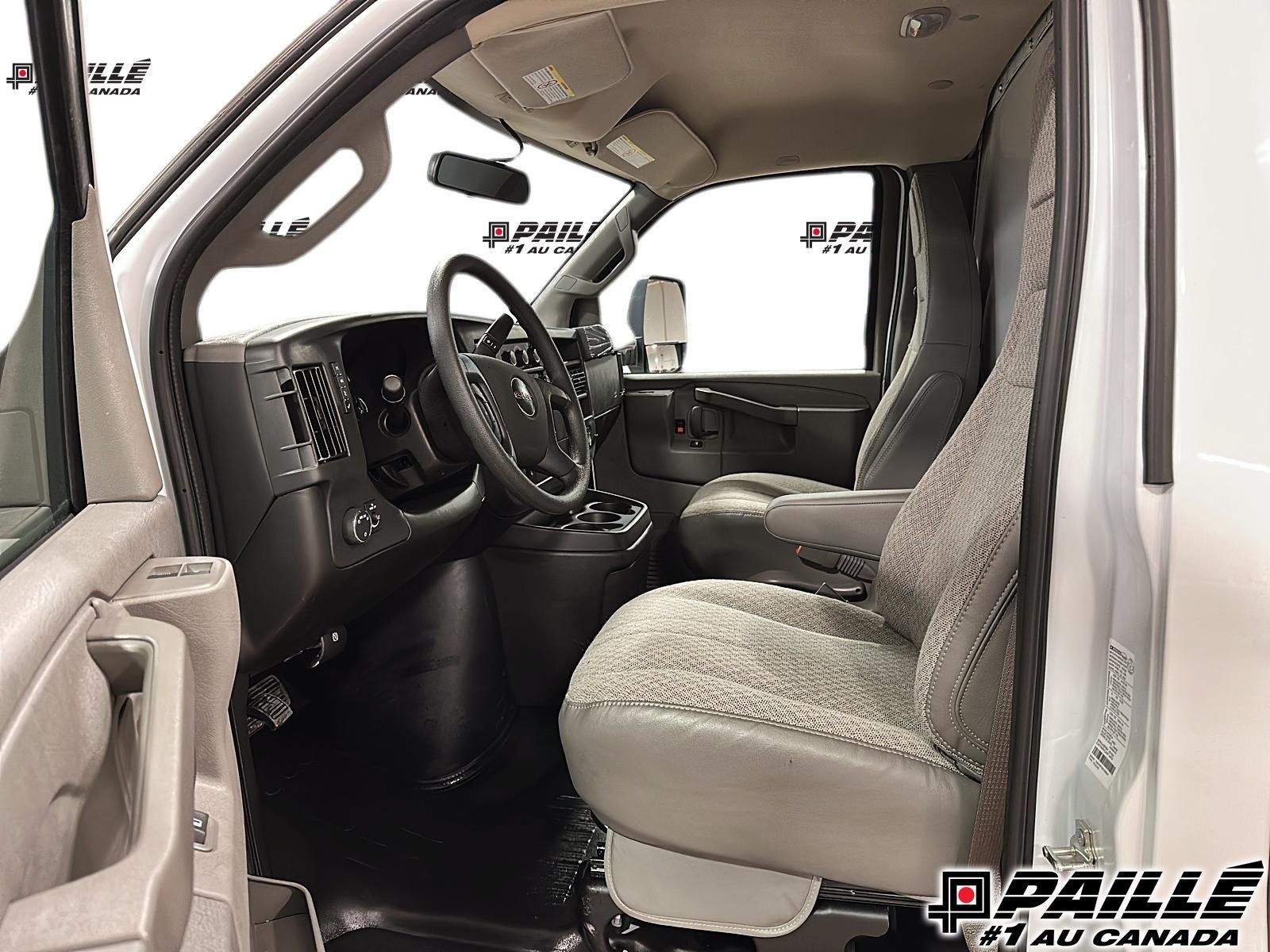 2025 GMC Savana Cutaway 3500 in Sorel-Tracy, Quebec