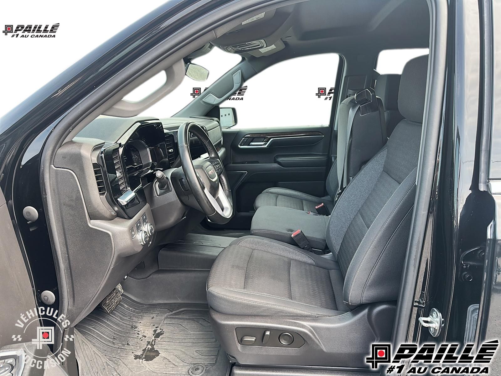 2023 GMC Sierra 1500 in Berthierville, Quebec