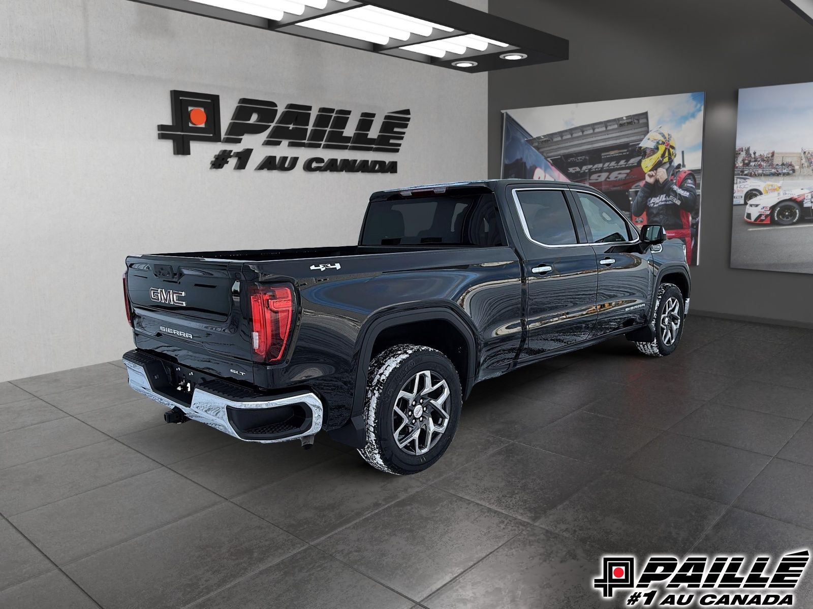 2024 GMC SIERRA 1500 CREW SLT 4RM in Berthierville, Quebec