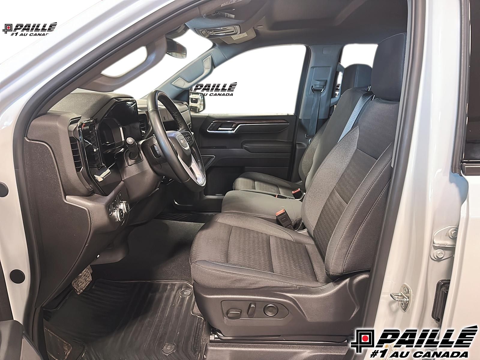 2024 GMC Sierra 1500 in Nicolet, Quebec