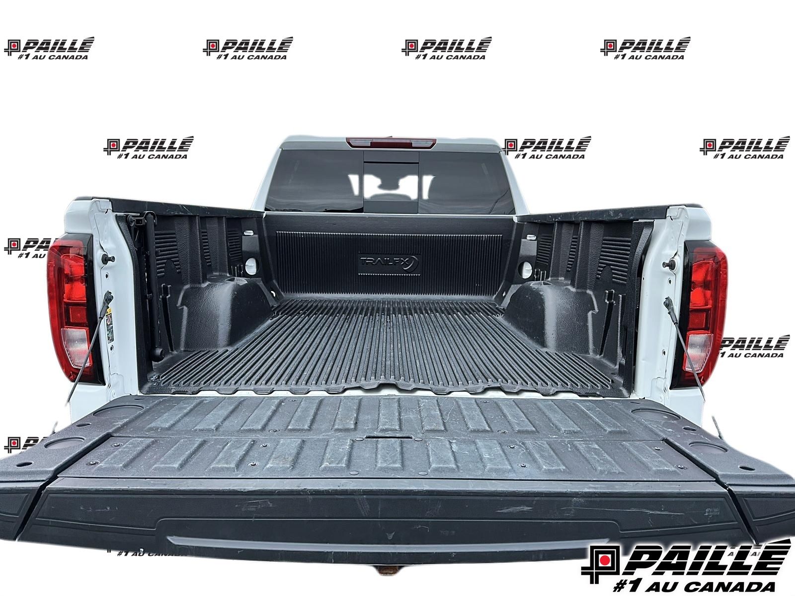 GMC Sierra 1500  2024 à Nicolet, Québec