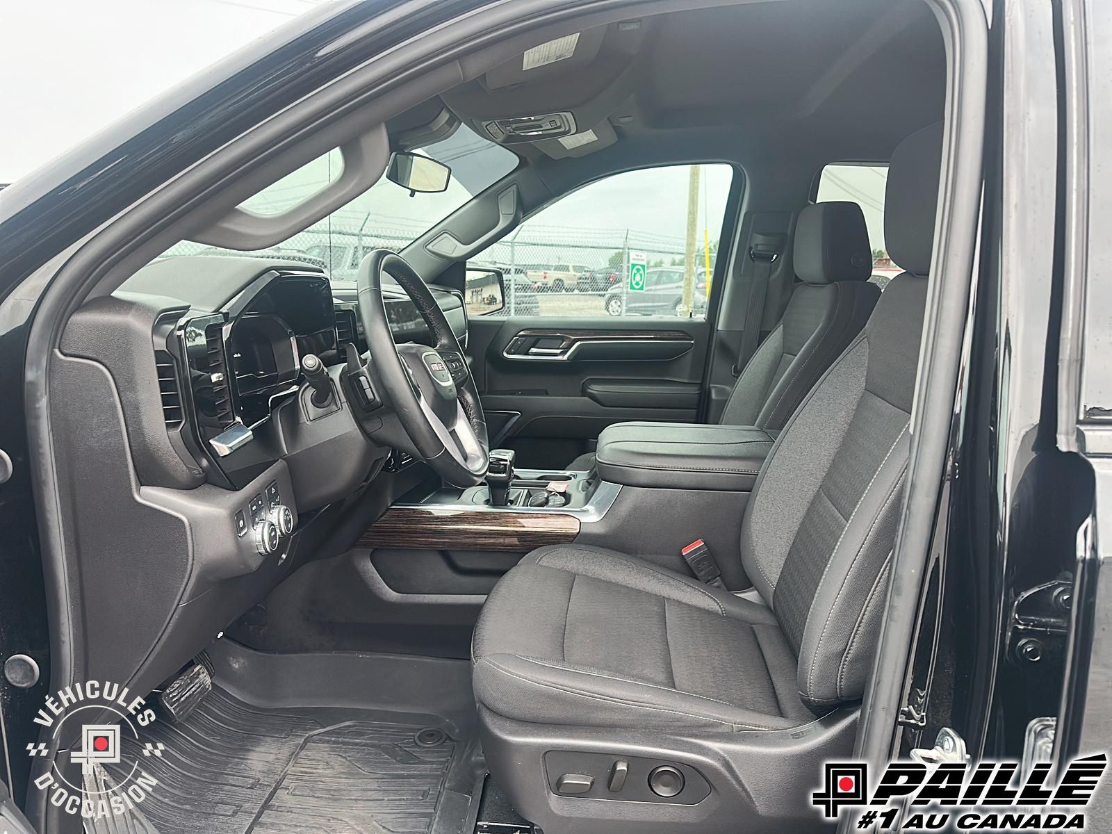 GMC Sierra 1500  2024 à Nicolet, Québec