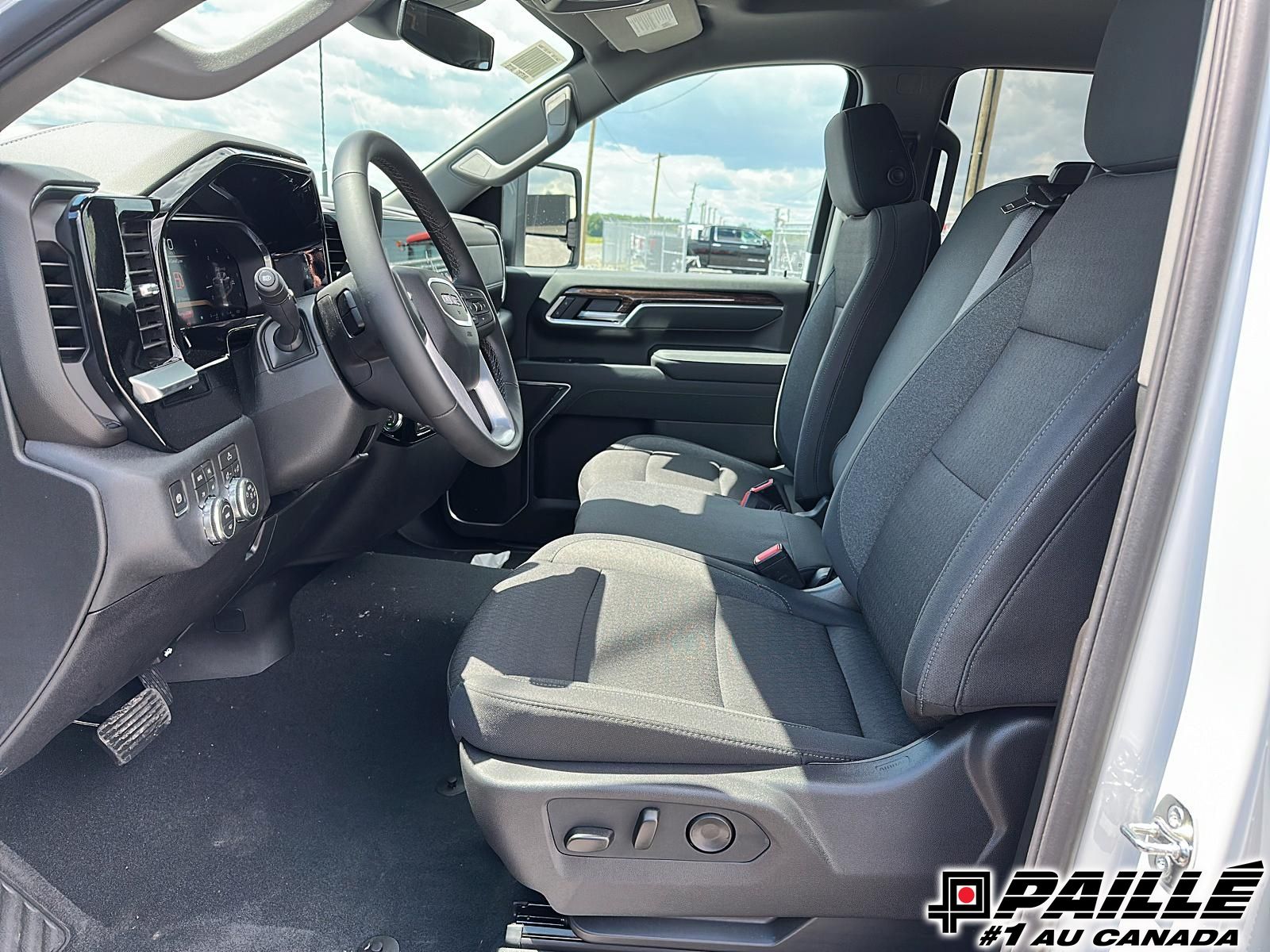 2026 GMC Sierra 2500 HD in Berthierville, Quebec
