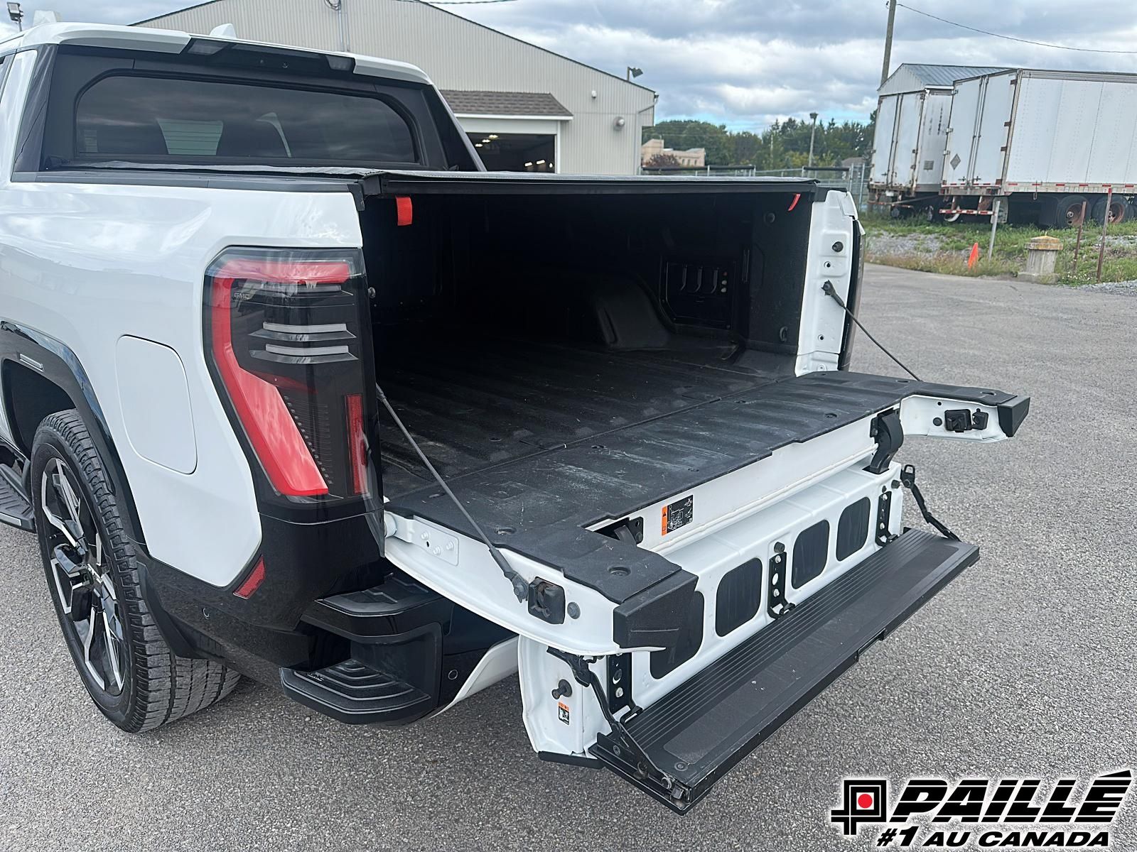 2025 GMC Sierra EV in Nicolet, Quebec