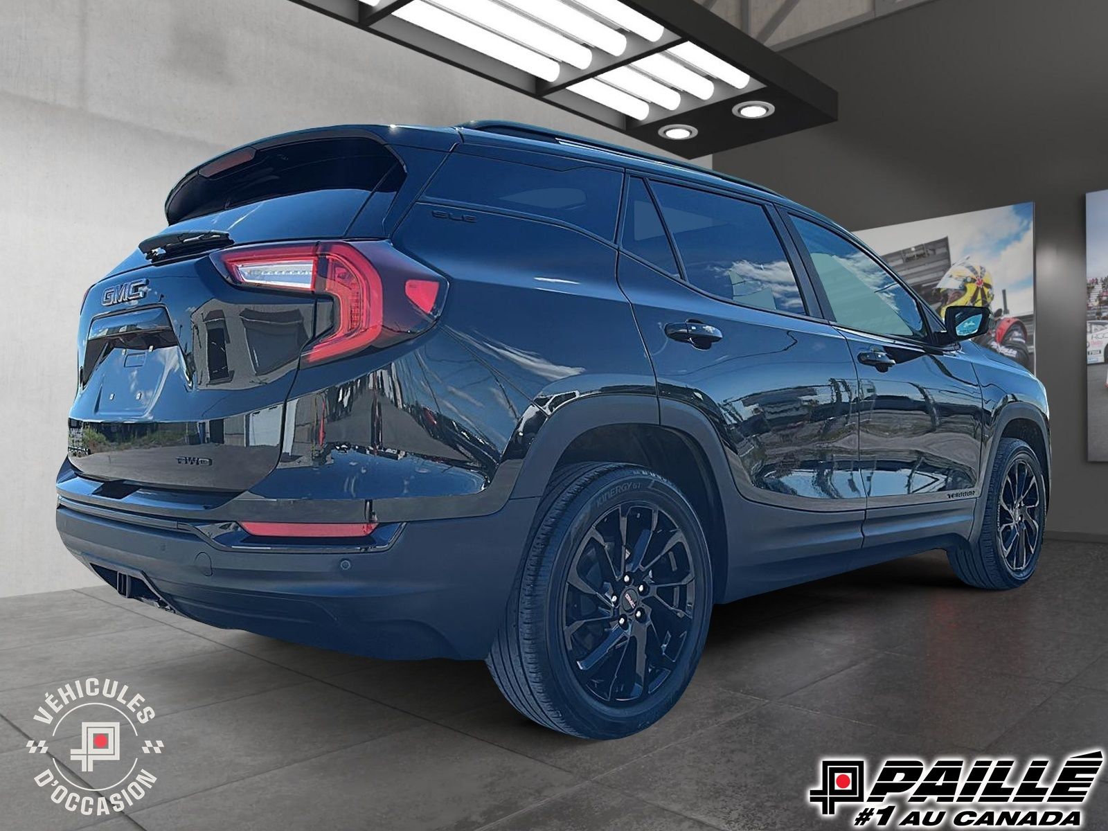 2023 GMC Terrain in Nicolet, Quebec