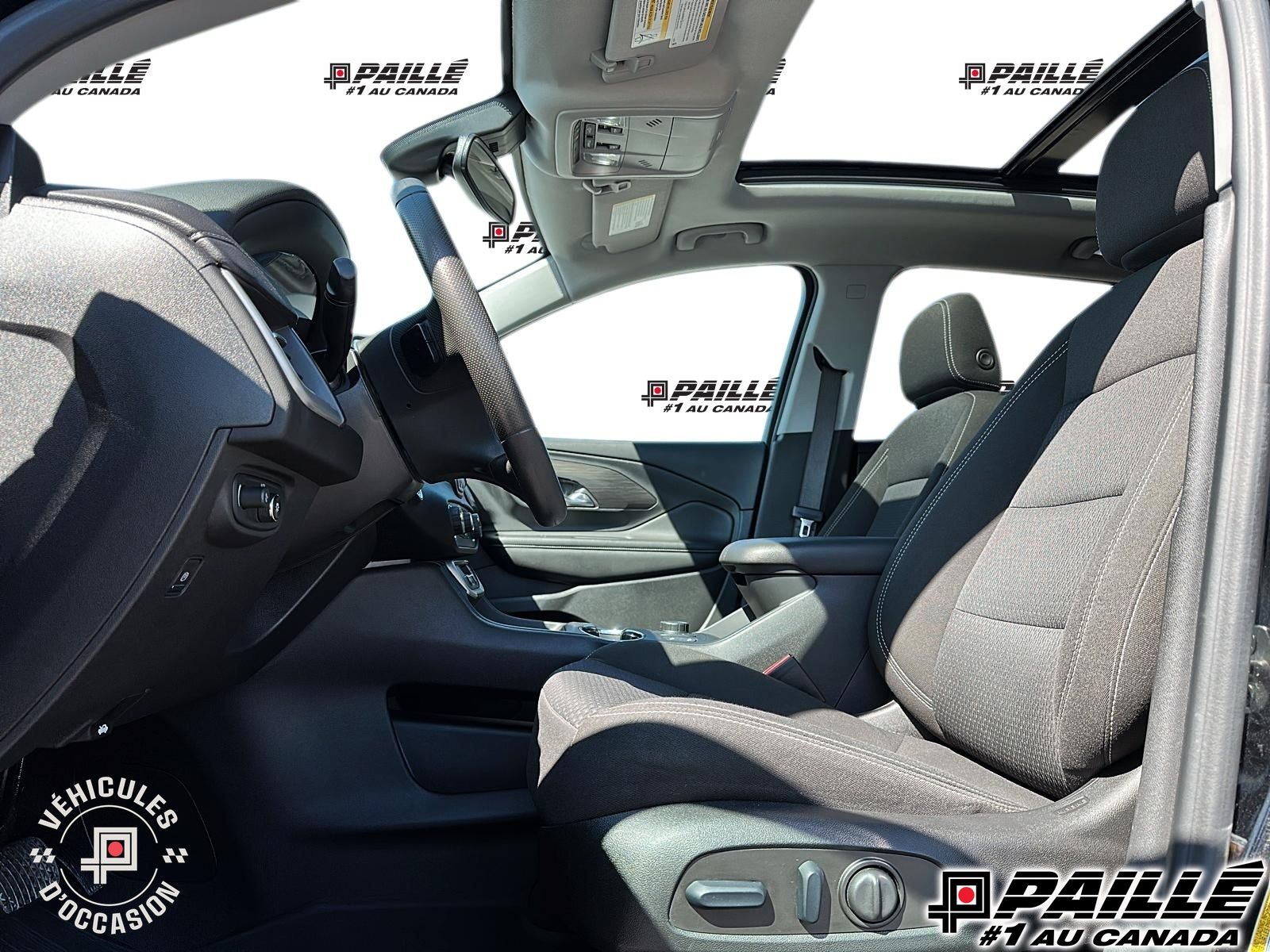 2023 GMC Terrain in Nicolet, Quebec