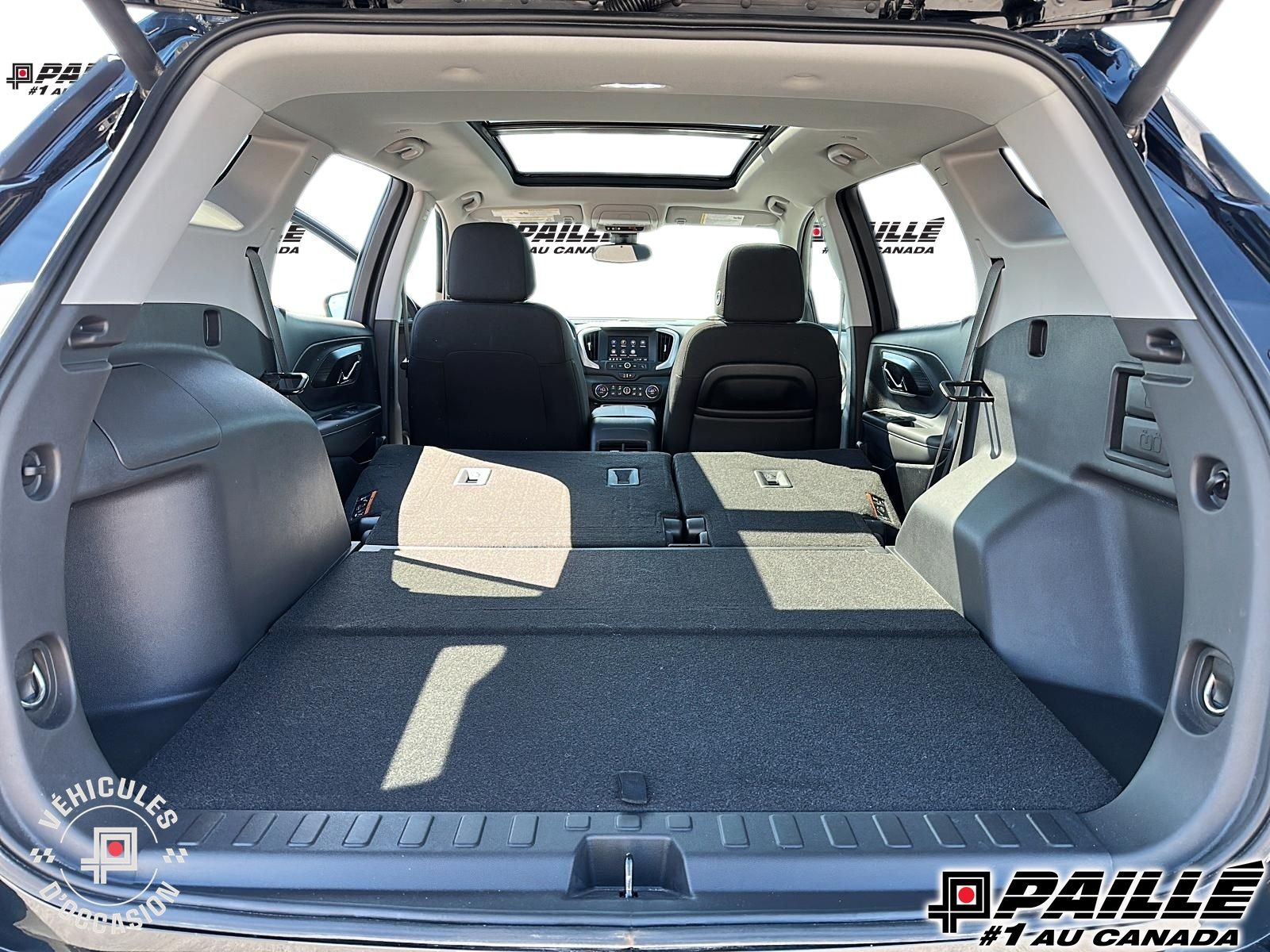 2023 GMC Terrain in Nicolet, Quebec