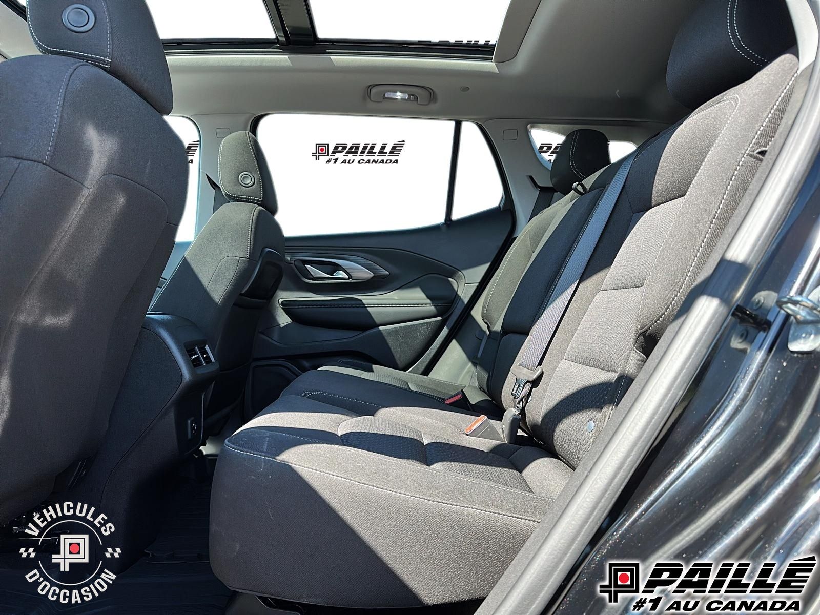 2023 GMC Terrain in Nicolet, Quebec