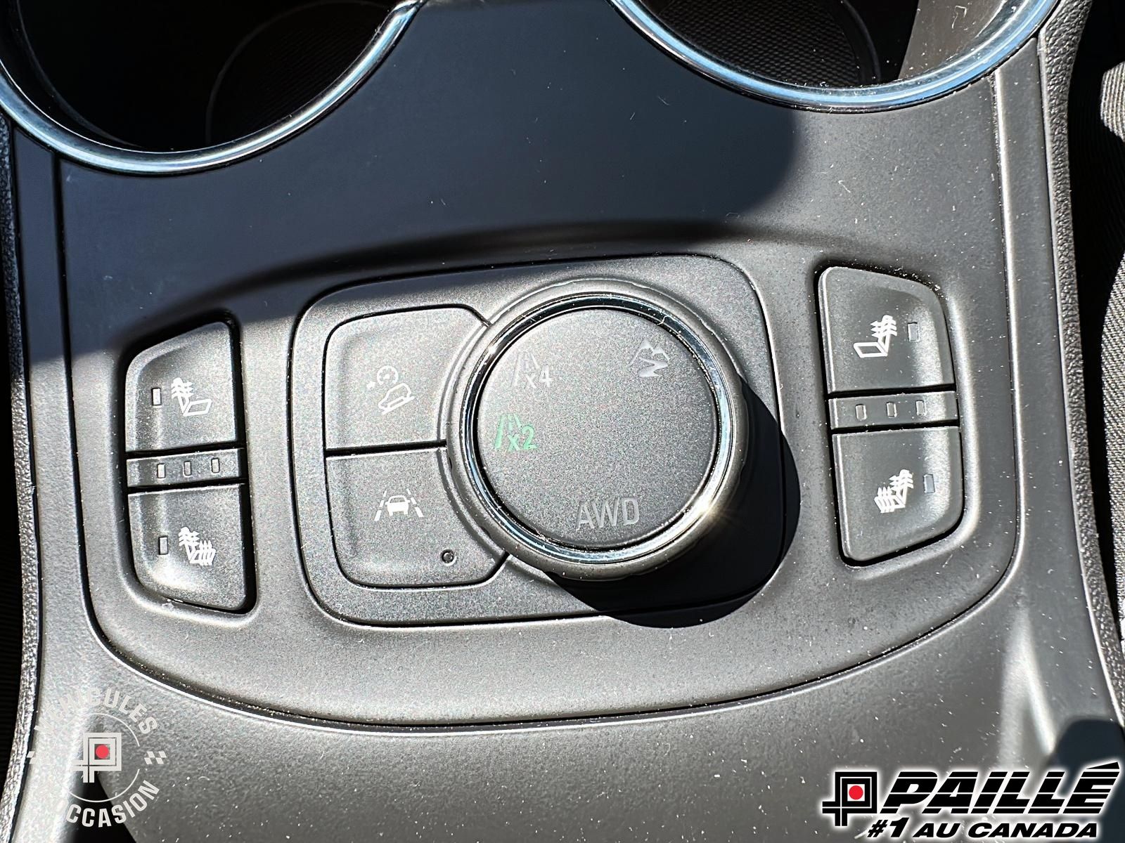 2023 GMC Terrain in Nicolet, Quebec