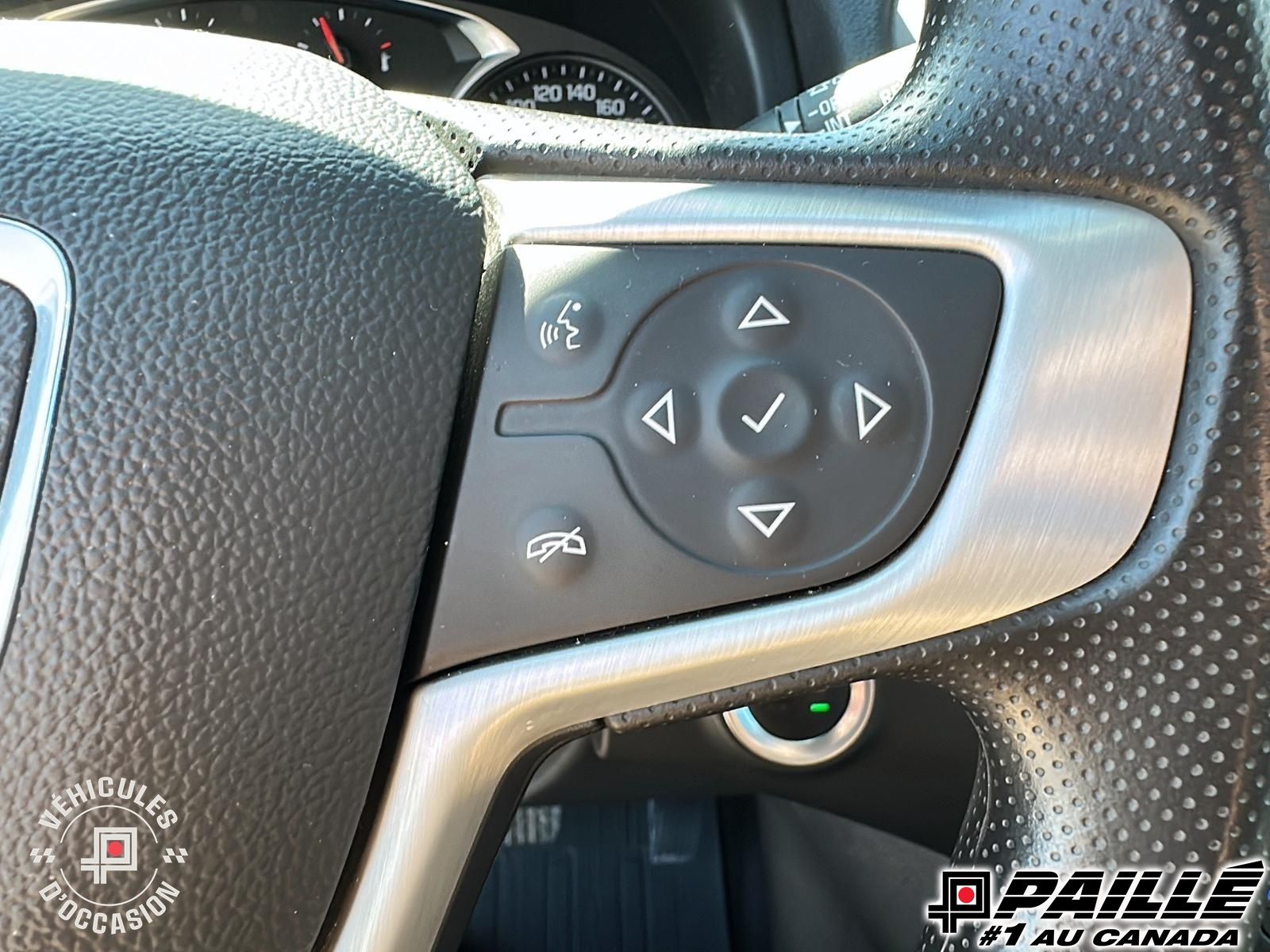 2023 GMC Terrain in Nicolet, Quebec