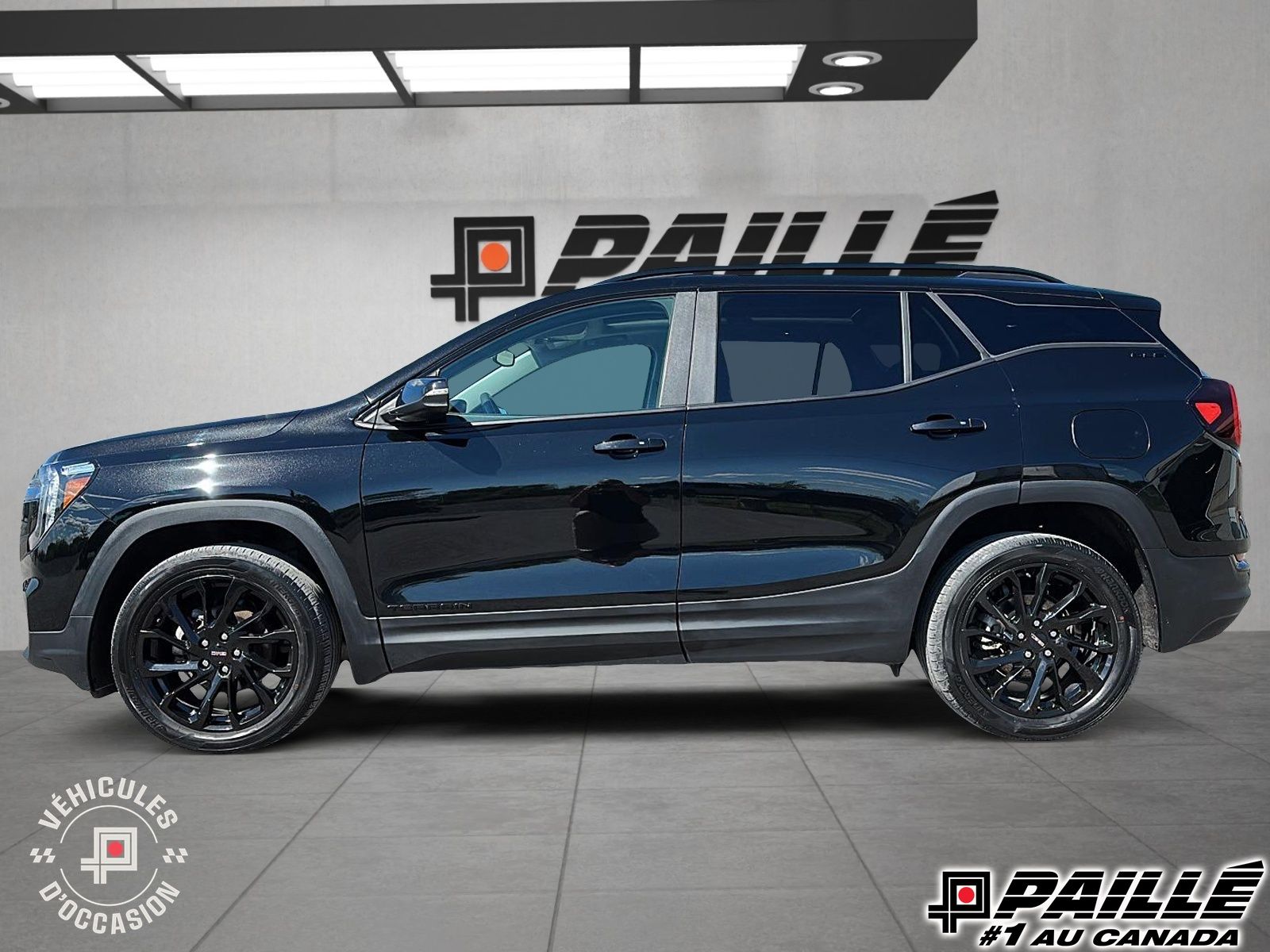 2023 GMC Terrain in Nicolet, Quebec