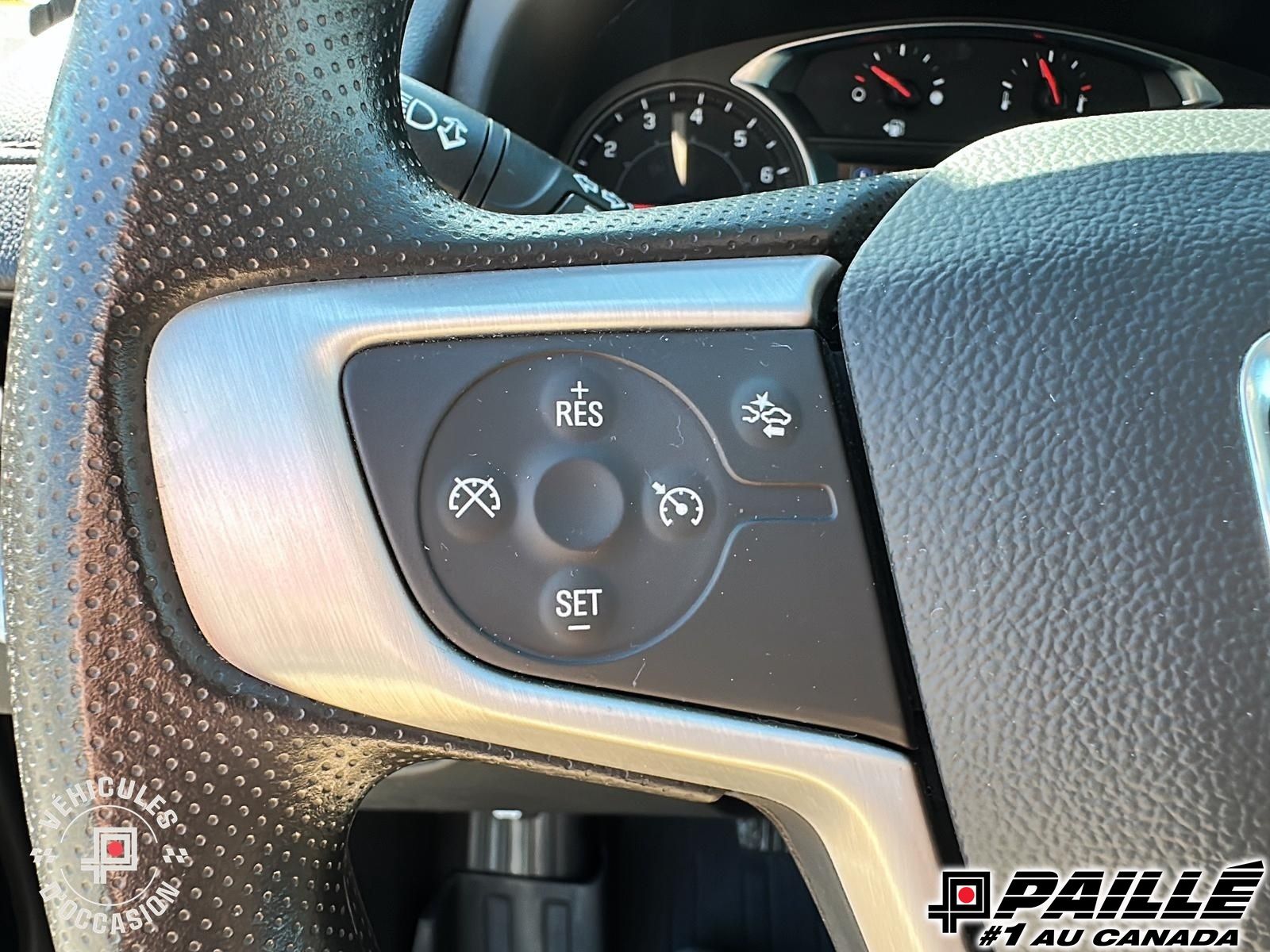 2023 GMC Terrain in Nicolet, Quebec